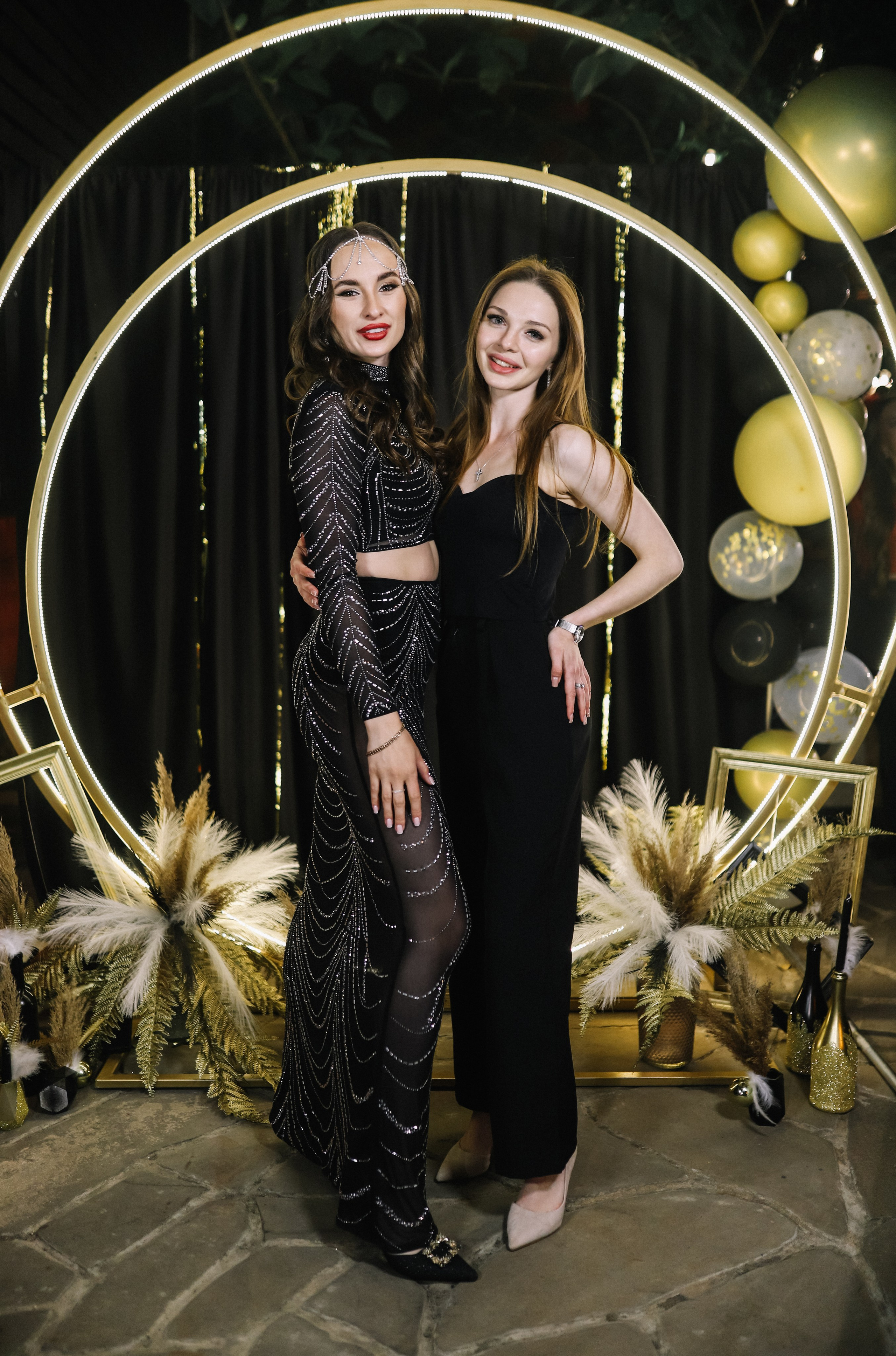 25.Диана и гости