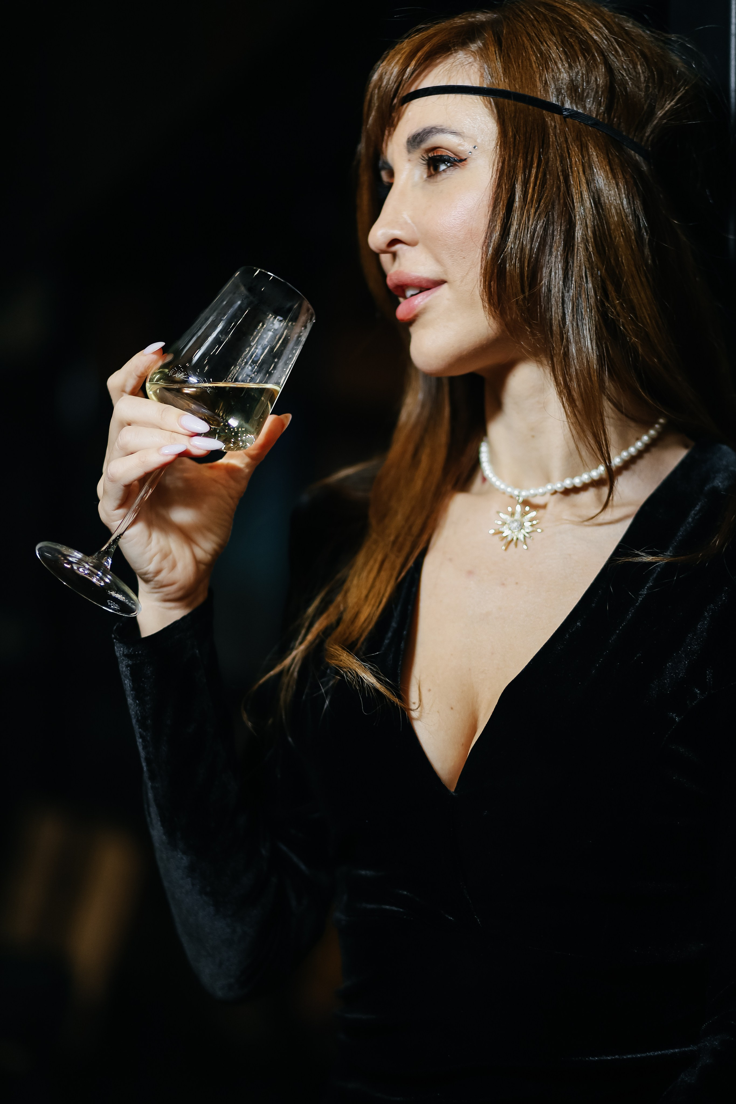 25.Диана и гости