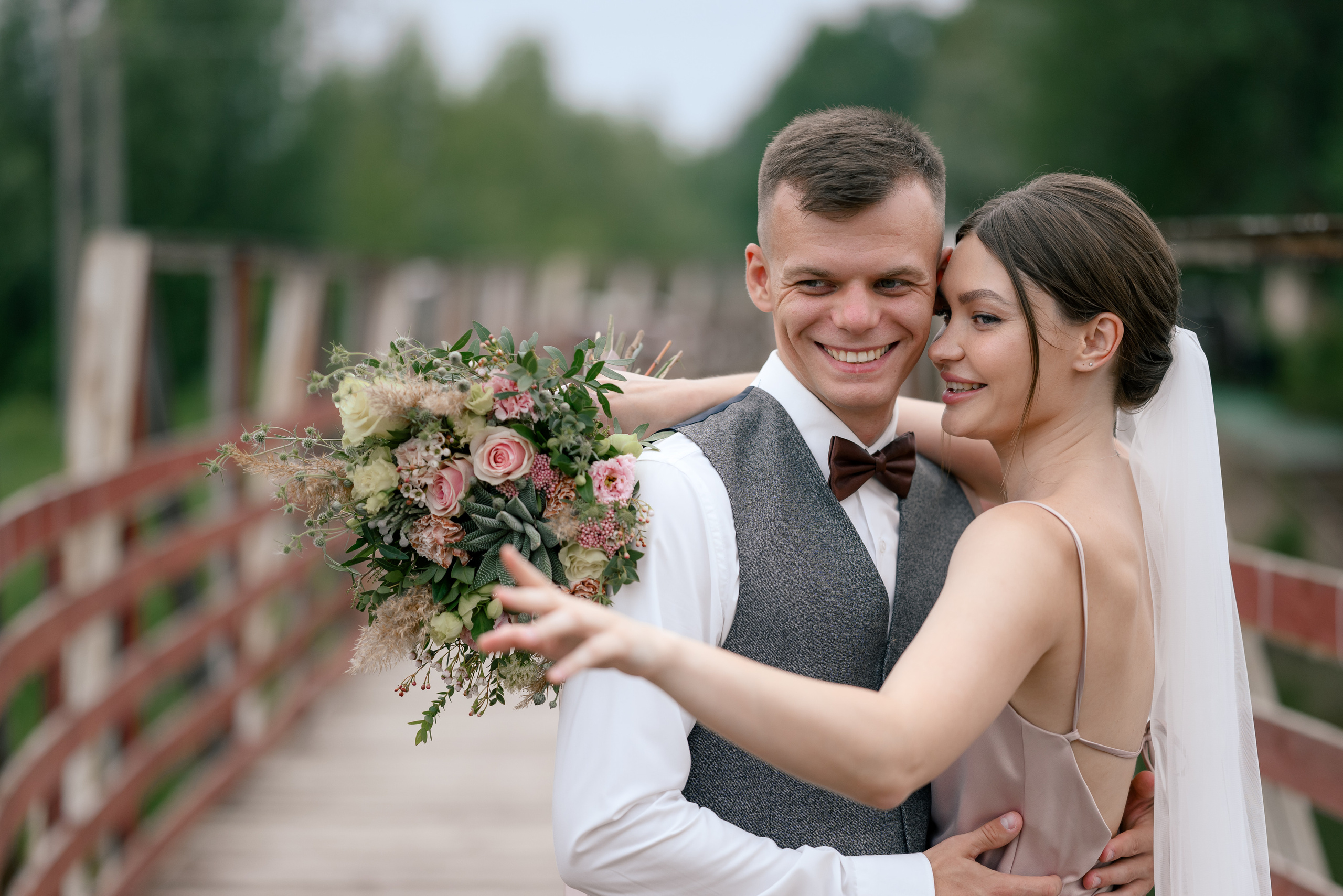 Выездная регистрация Шведские Дачи. Свадебный фотограф в Самаре Катерина Мостовая