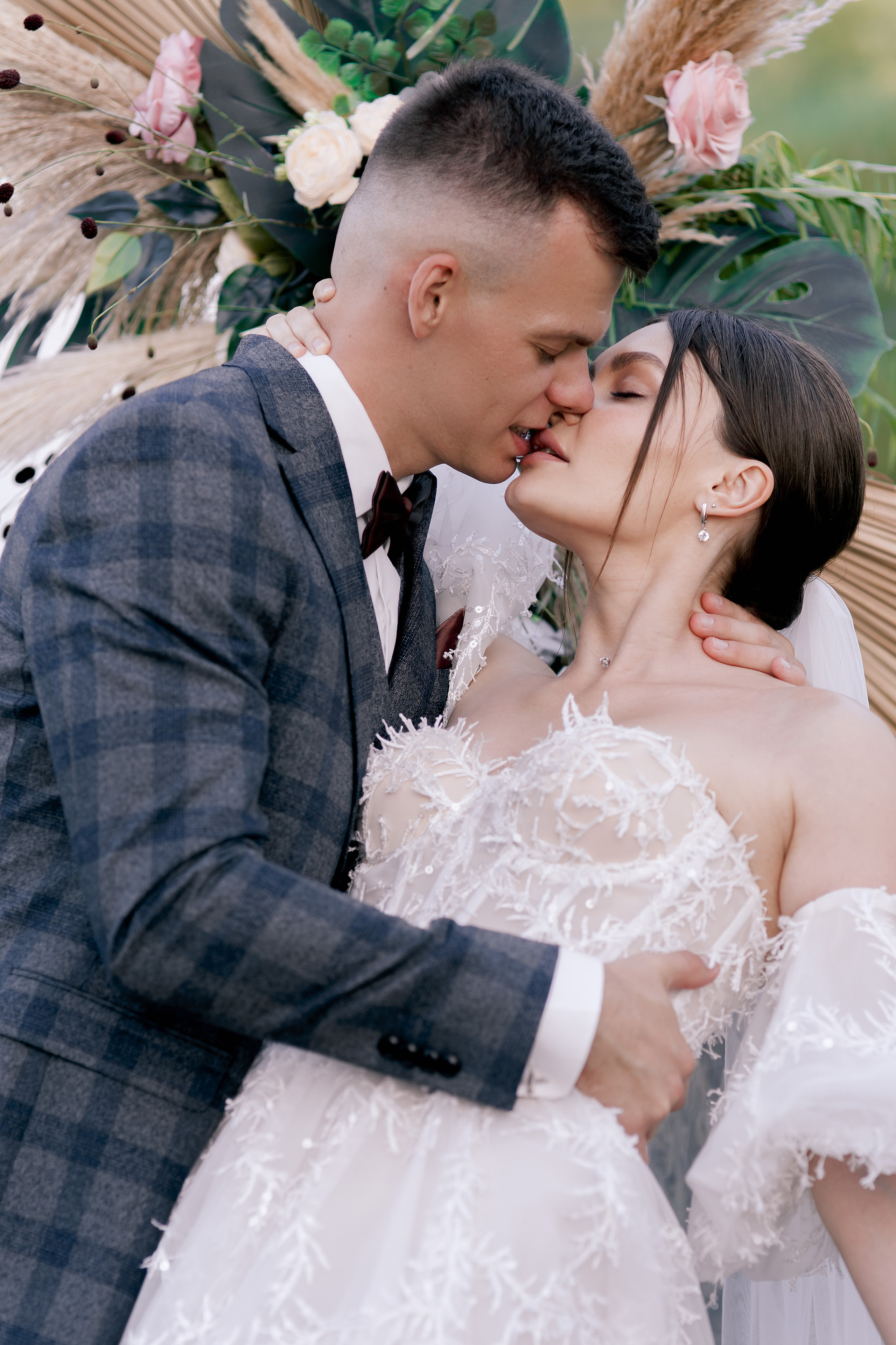 Выездная регистрация Шведские Дачи. Свадебный фотограф в Самаре Катерина Мостовая