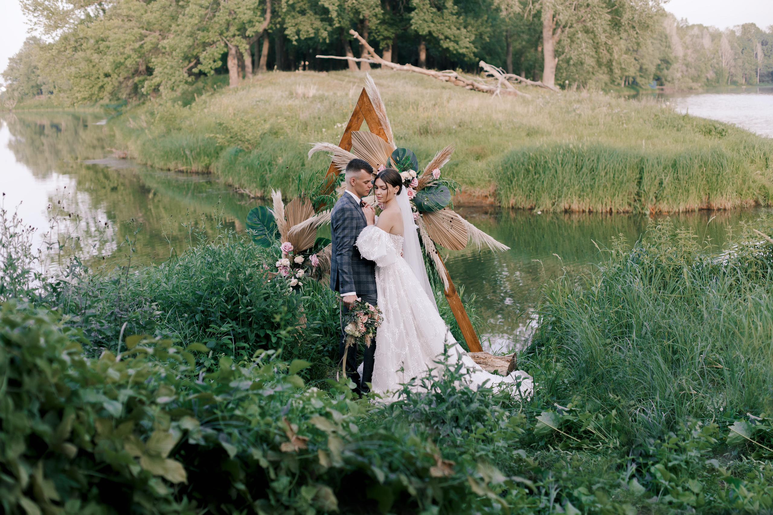 Выездная регистрация Шведские Дачи. Свадебный фотограф в Самаре Катерина Мостовая