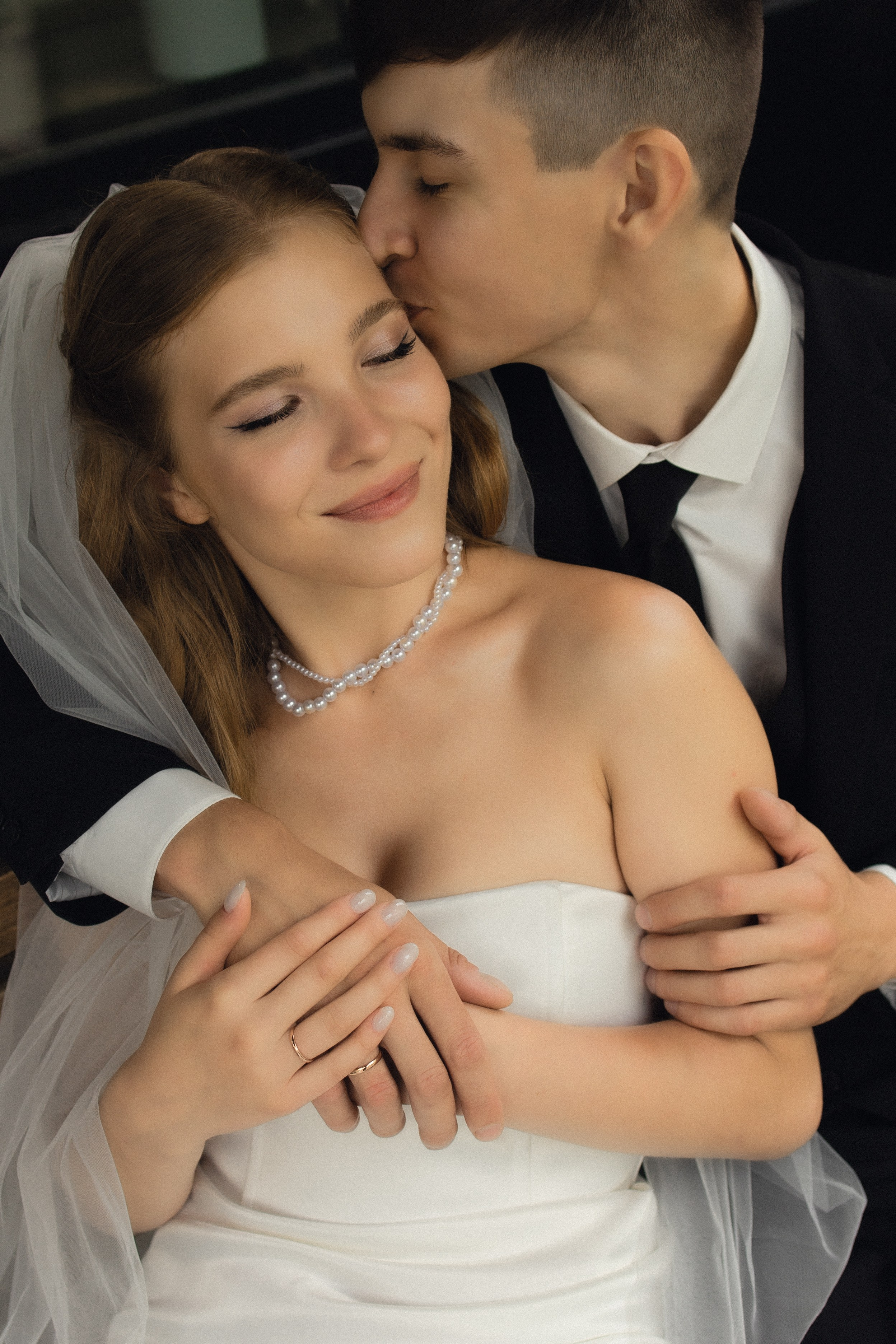 Свадебный фотограф в Новосибирске. Свадебный и портретный фотограф в Новосибирске Любовь Исакова