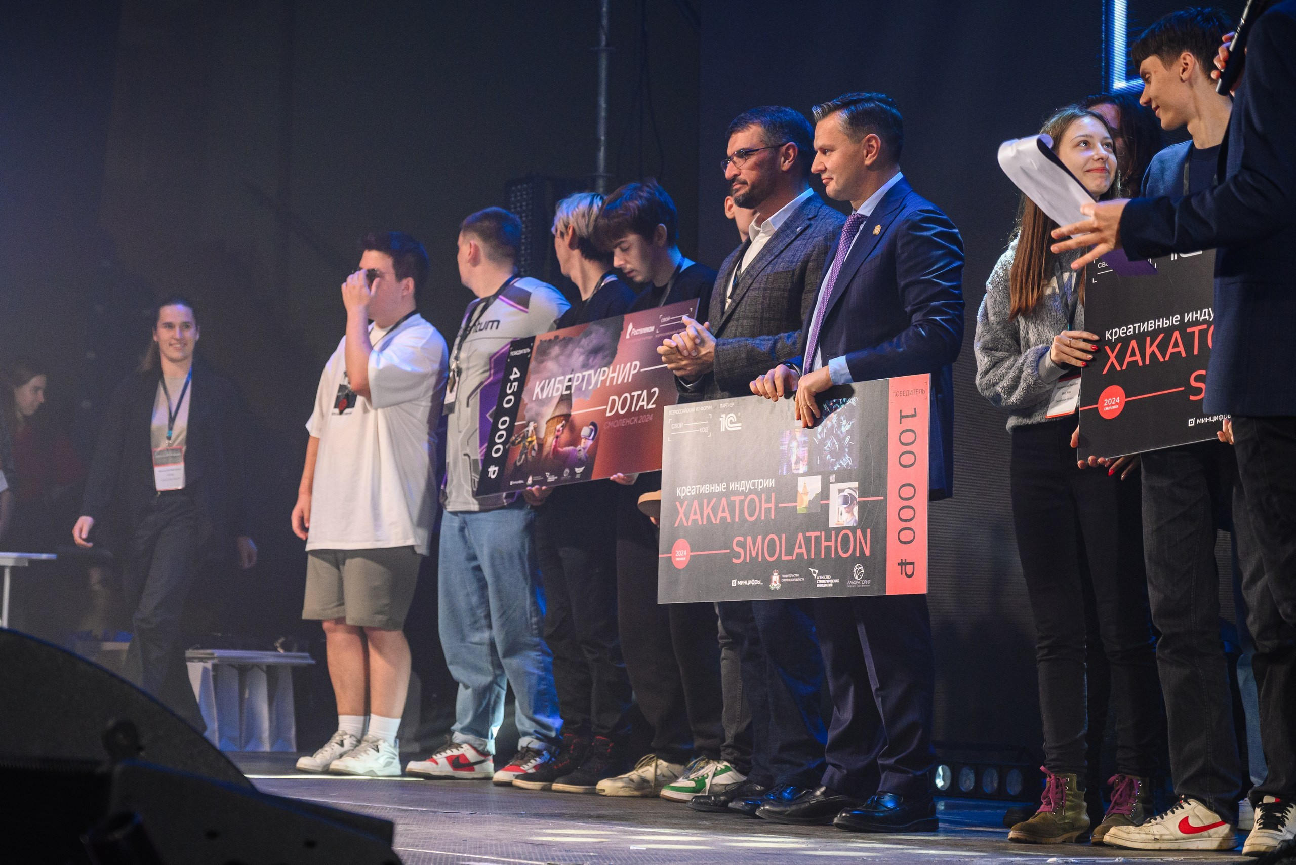 Свой код. Dmitry Gagarin Photographer