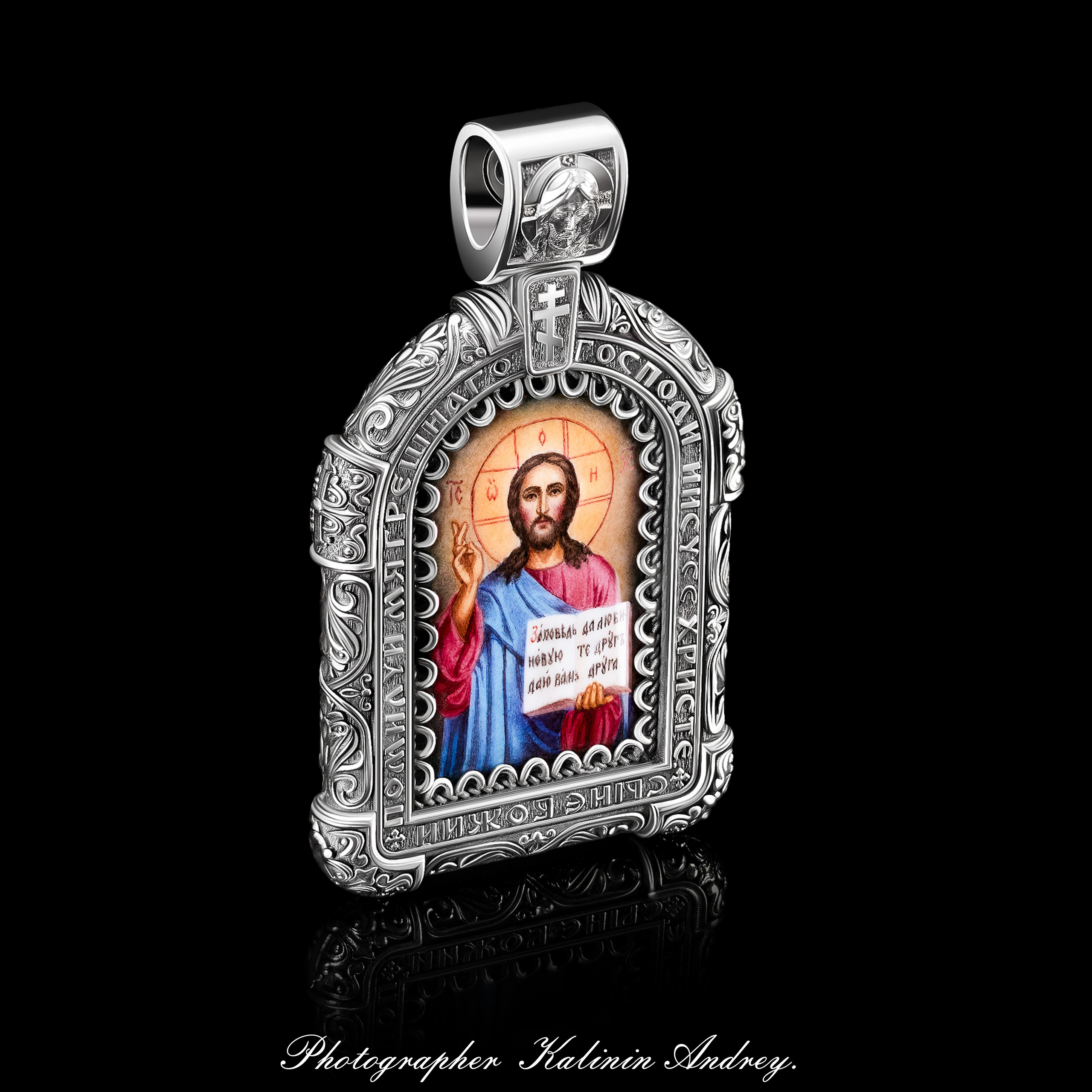 Рекламная эксклюзивная предметная фотосъёмка ювелирных изделий в Москве  тел +7 966-003-13-07. Высококачественная профессиональная рекламная фотосъёмка ювелирных украшений, драгоценных камней в Москве. Обучение, консультация