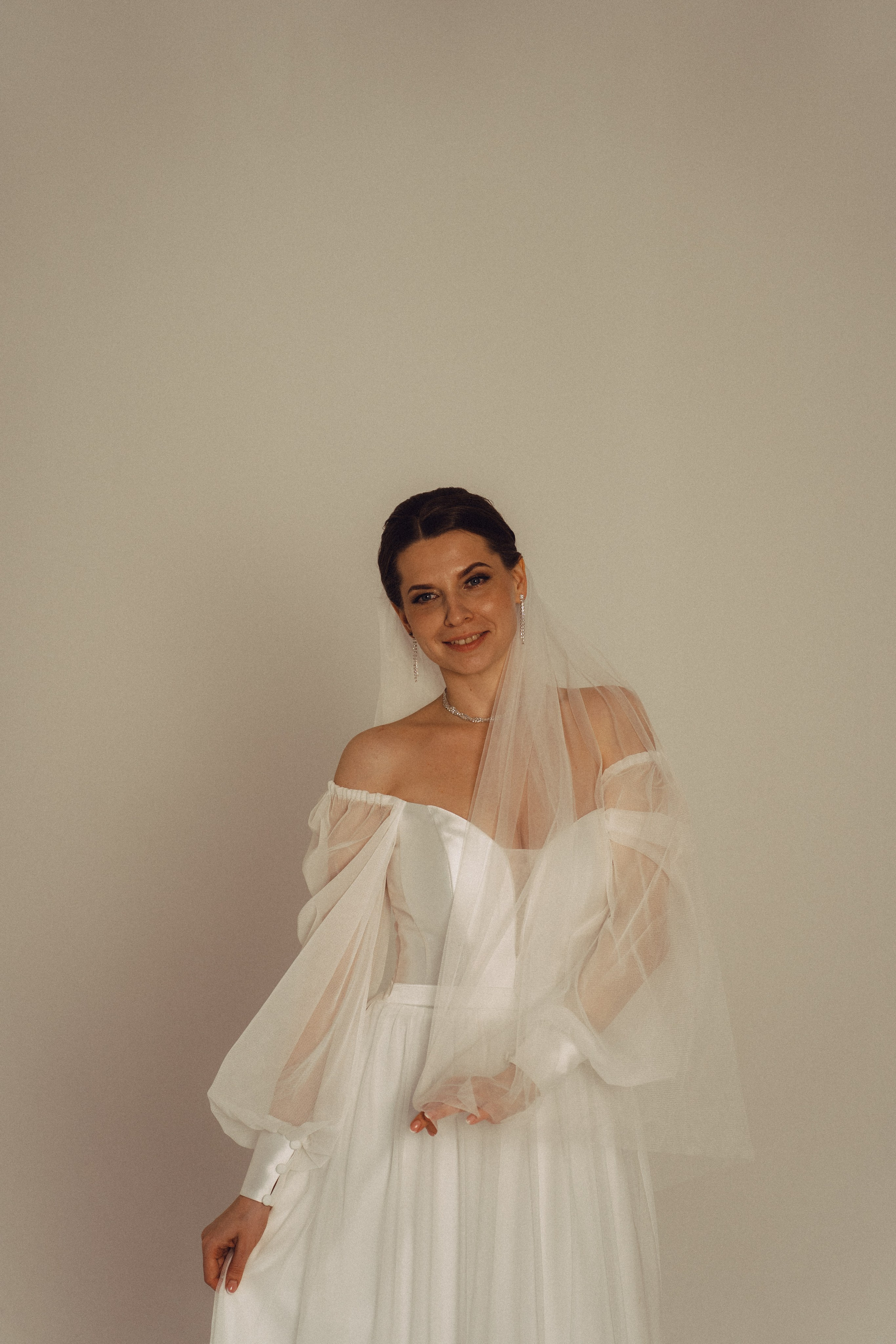 СВАДЕБНАЯ СЬЕМКА ВО ВТОРОМ ДВОРЦЕ (ДЕКАБРЬ) ТАКЖЕ СЬЕМКА В СТУДИИ НА ЧЕРНЫШЕВСКОЙ. Профессиональный фотограф, Санкт-Петербург — Виктория Богомолова