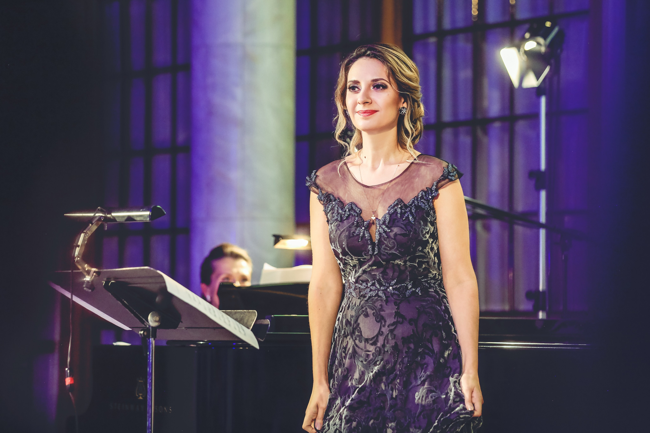 Французские эпизоды в Новой опере. Дарья Письменюк / Darya Leitstern — фотограф, музыкант, журналист, путешественник