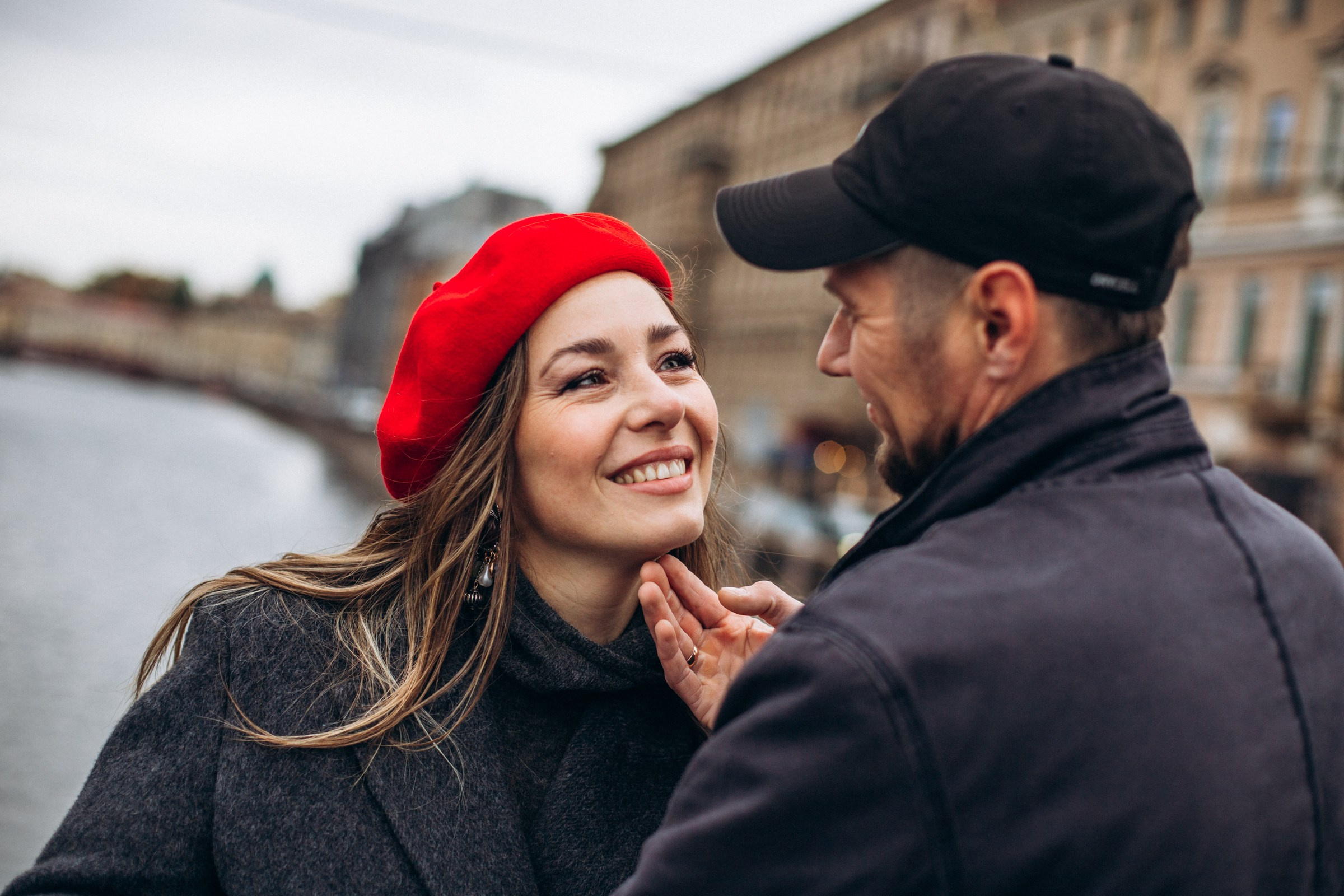 Сергей и Аннэта в ноябре. Фотопрогулка в Петербурге. Индивидуальный и семейный фотограф в Санкт-Петербурге