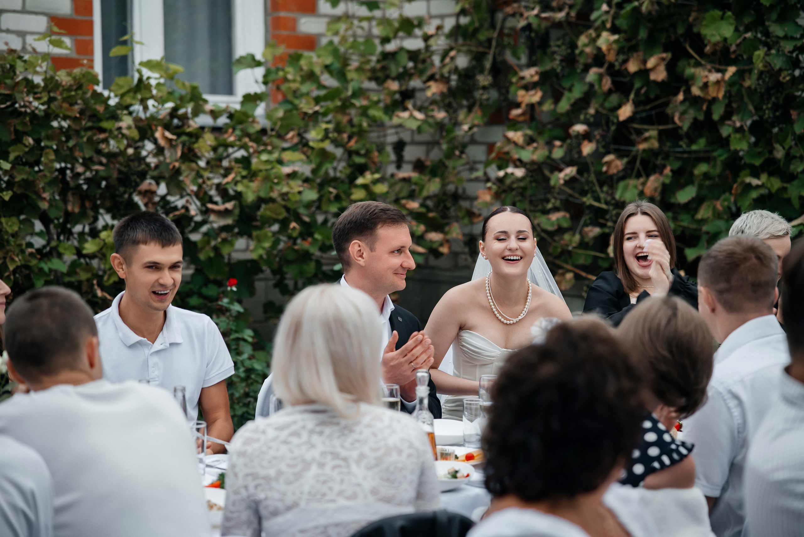 «Свадьба Даши и Артема». Школьный фотограф в Валуйках. Фотосессии для выпускников и изготовление выпускных альбомов в городе Валуйки и в Белгородской области