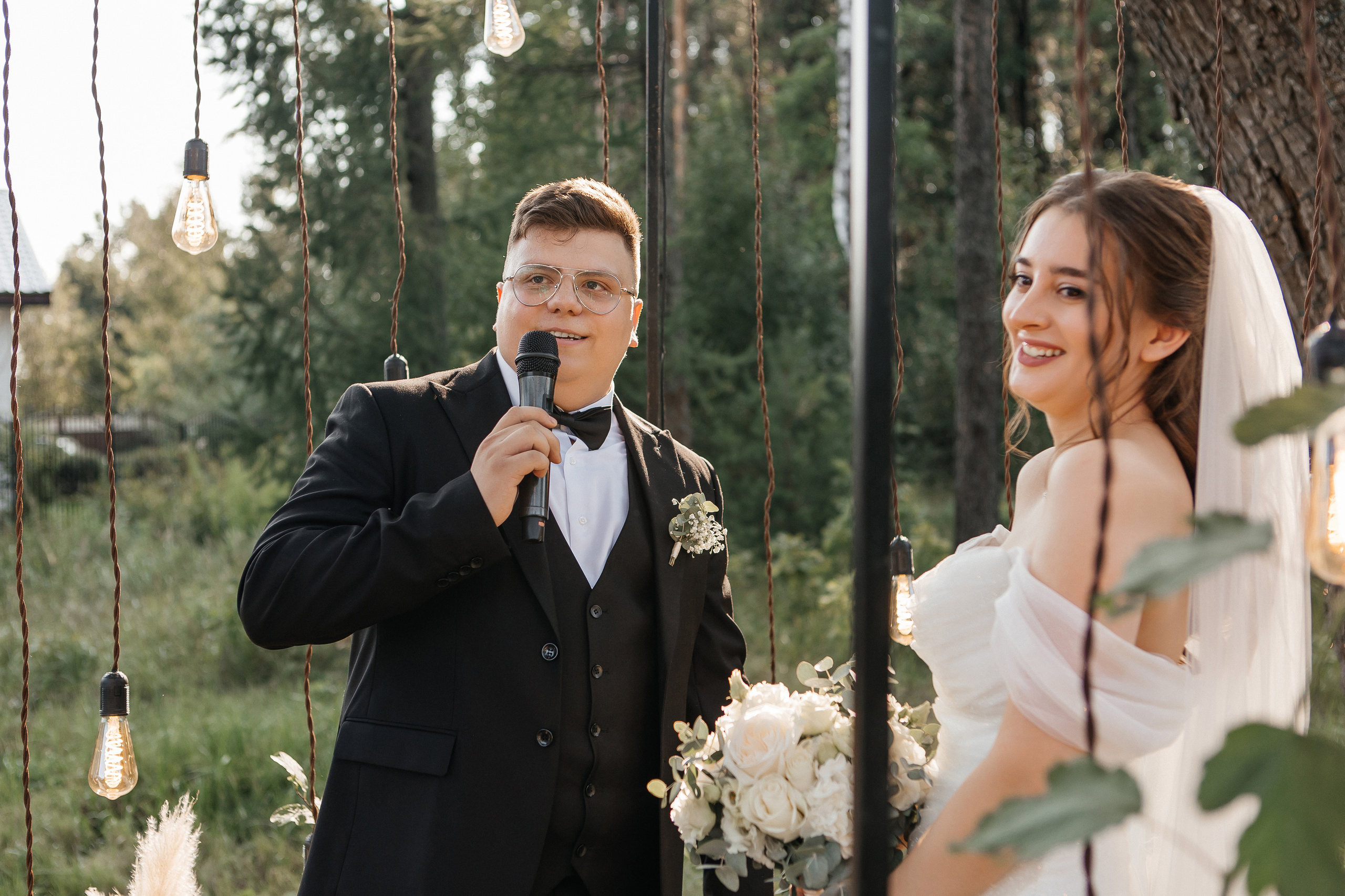 Выездная регистрация Дом у озера