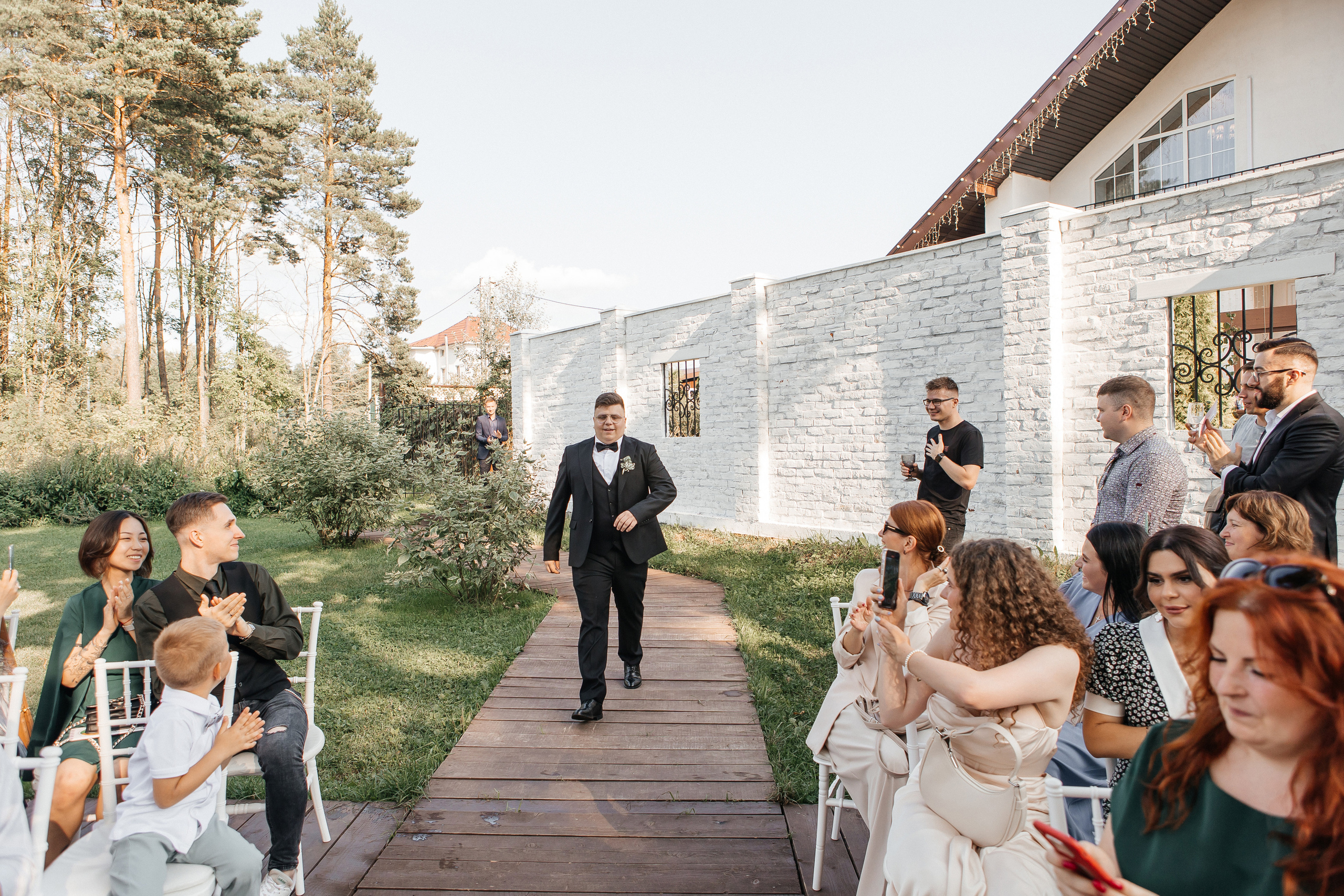 Выездная регистрация Дом у озера