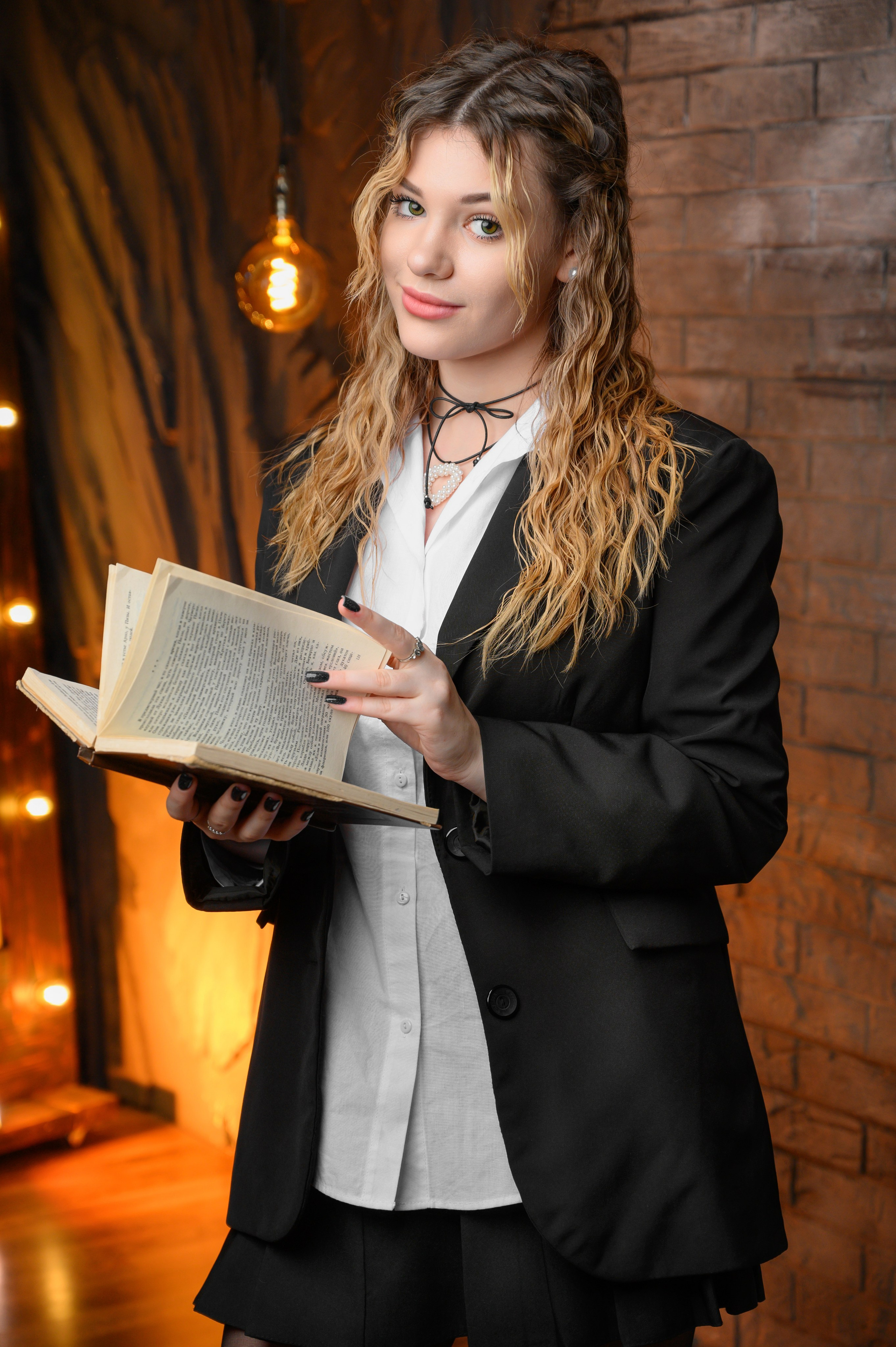 Старшие классы. Вовк Владислав. выпускные альбомы Краснодарском крае