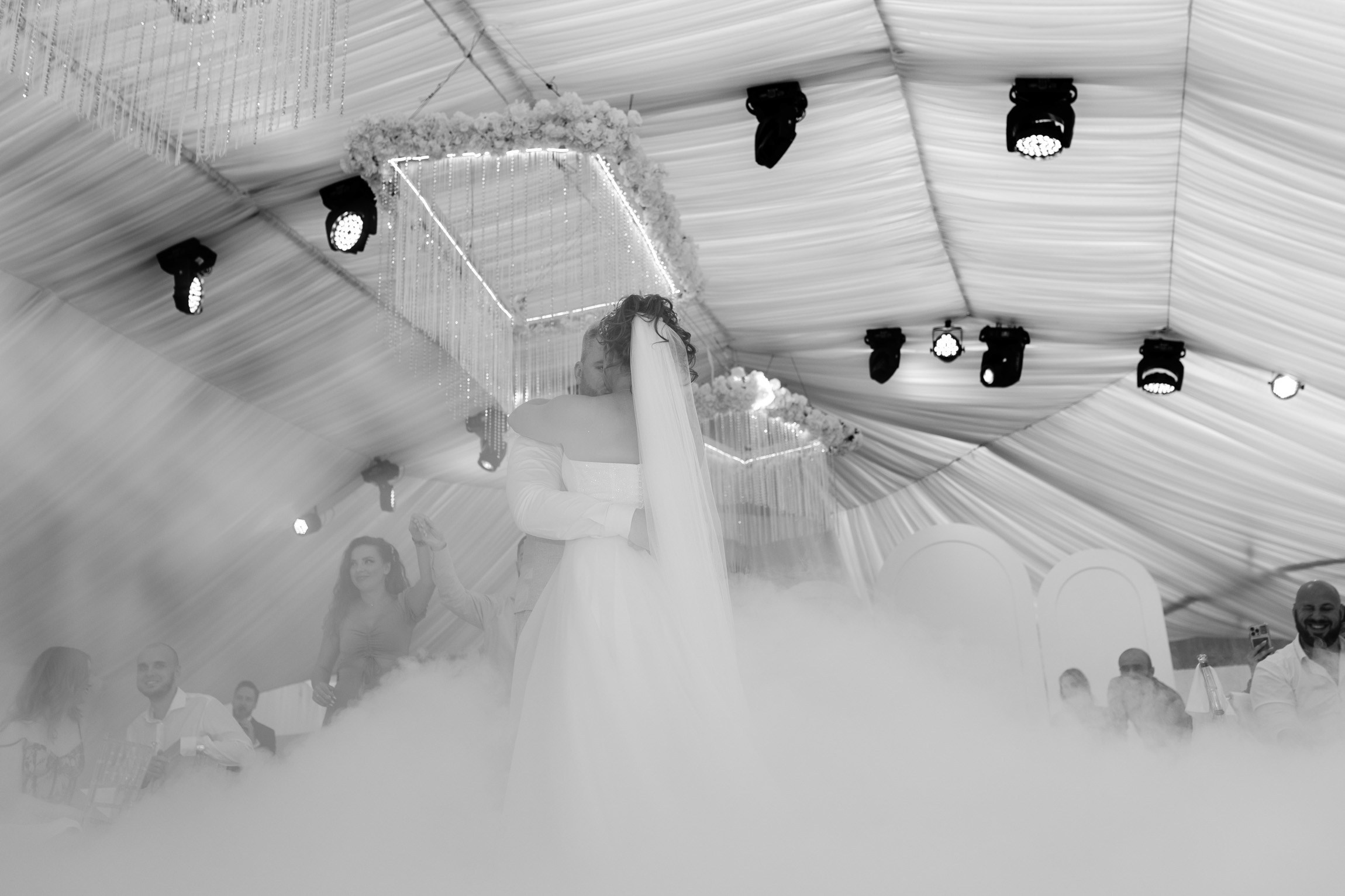 Свадебная фотосессия на финском заливе. Свадебный фотограф СПБ