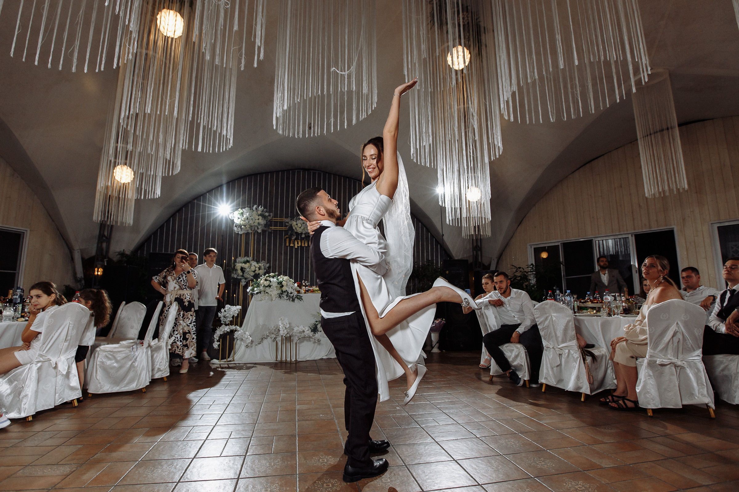 Анонс свадьбы Гагик и Настя. Свадебный фотограф в Воронеже Денис Коровин