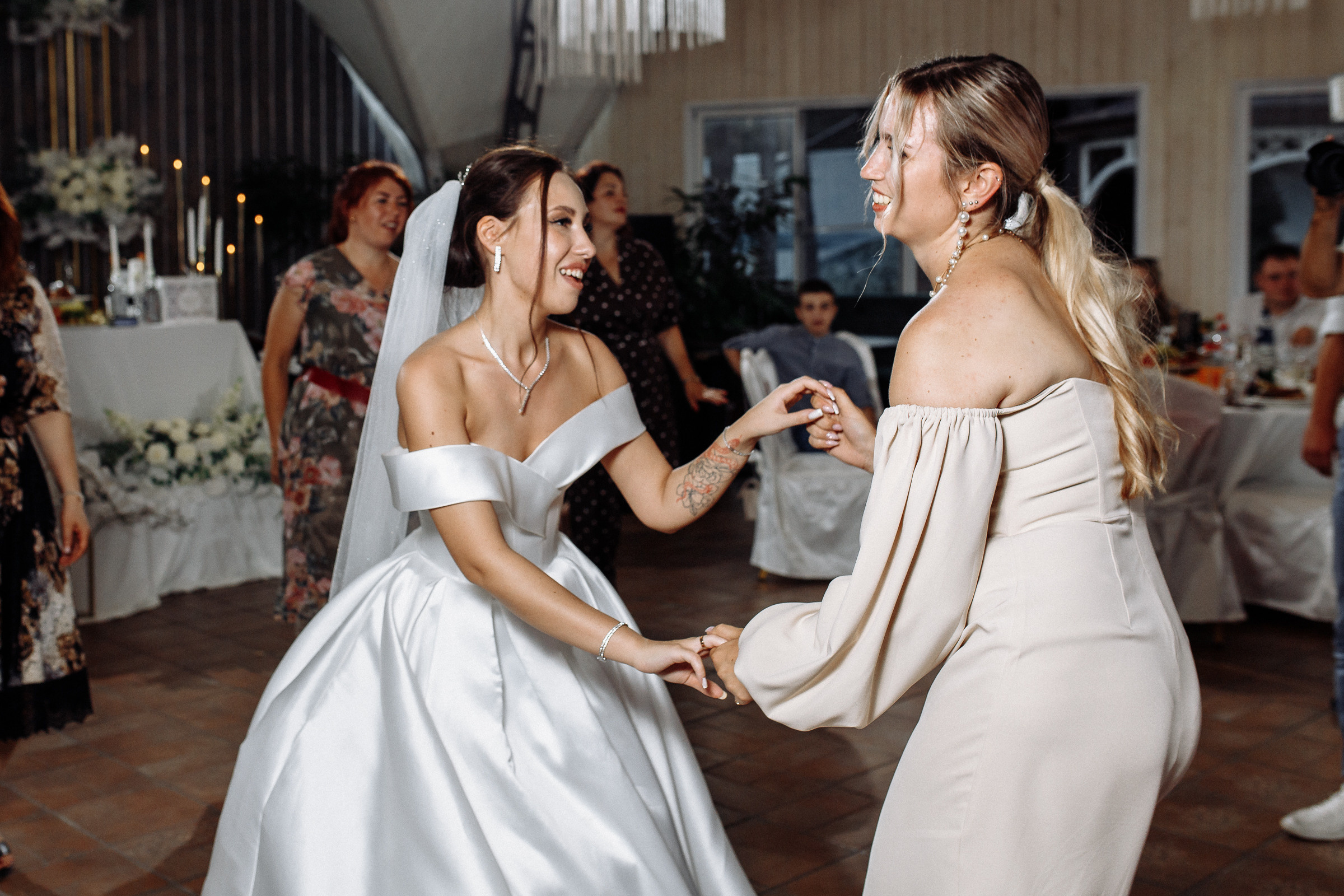 Анонс свадьбы Гагик и Настя. Свадебный фотограф в Воронеже Денис Коровин