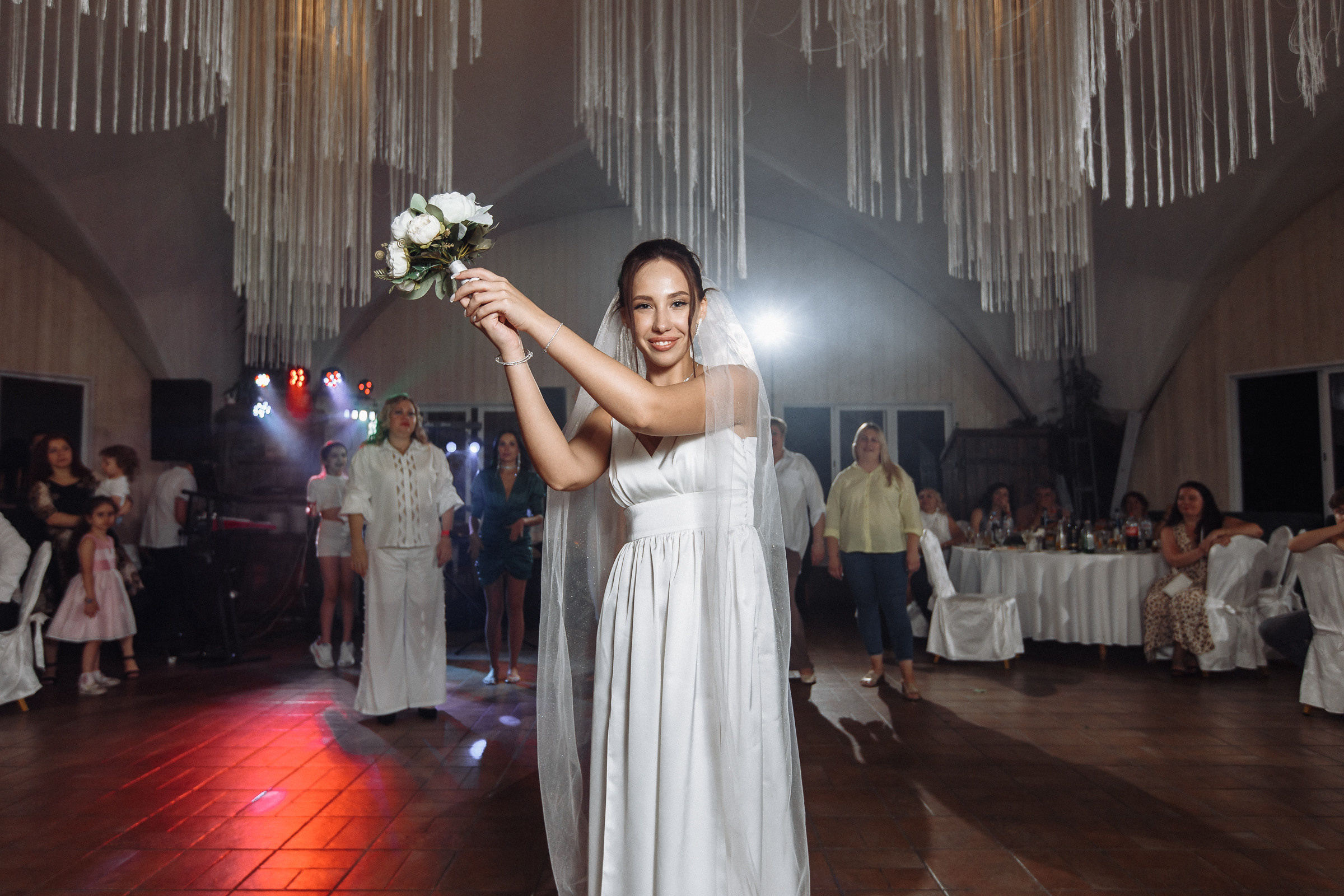 Анонс свадьбы Гагик и Настя. Свадебный фотограф в Воронеже Денис Коровин