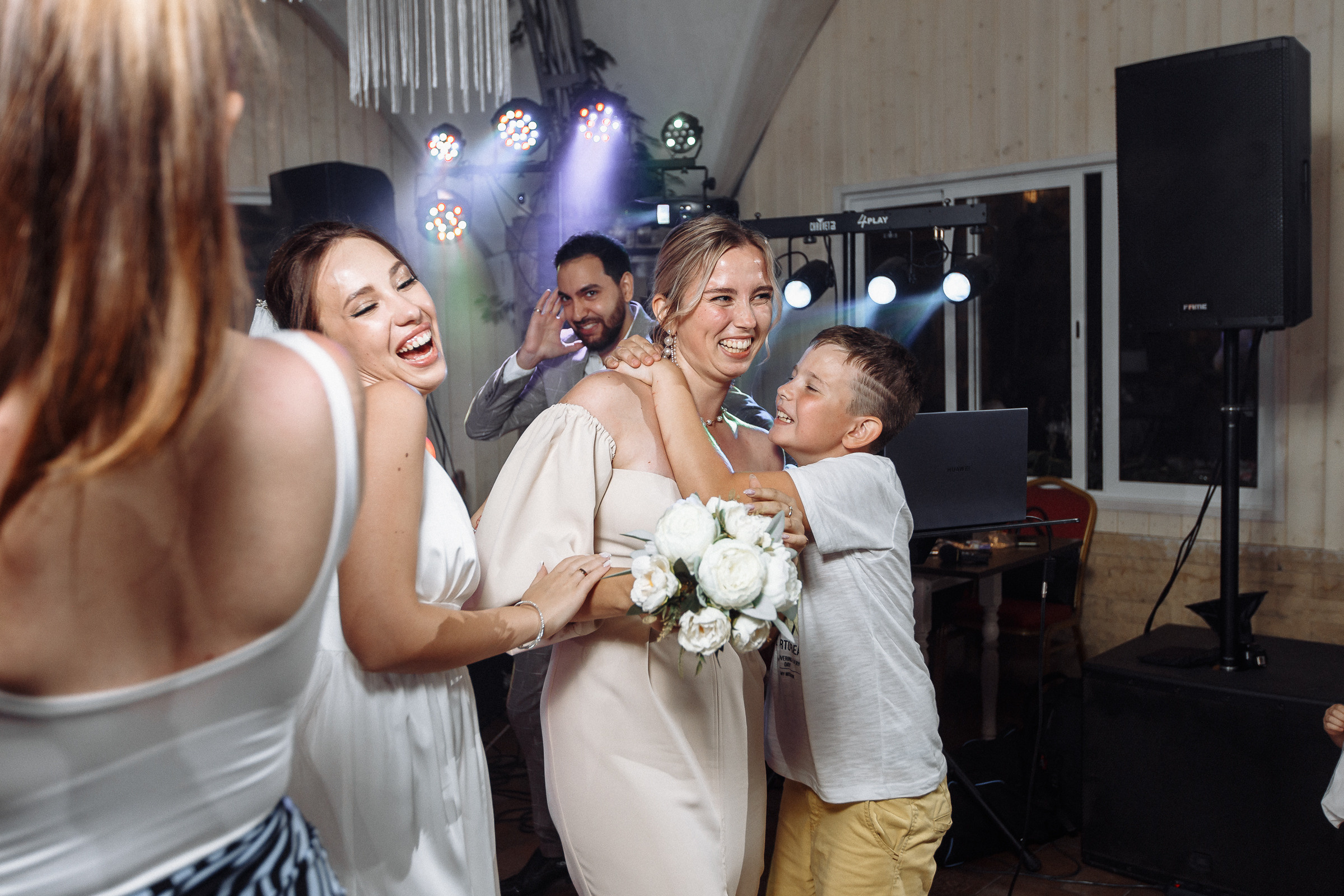 Анонс свадьбы Гагик и Настя. Свадебный фотограф в Воронеже Денис Коровин