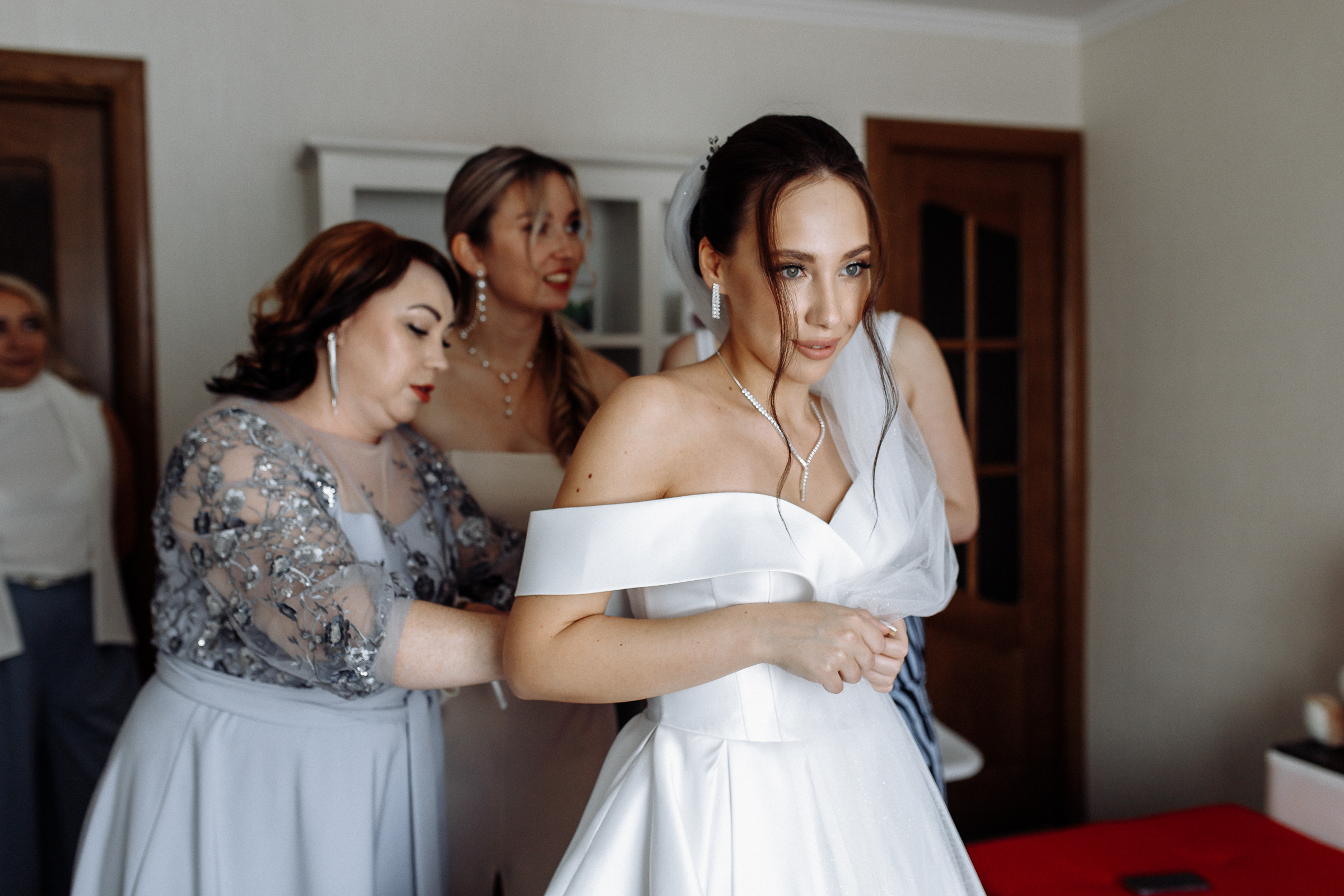 Анонс свадьбы Гагик и Настя. Свадебный фотограф в Воронеже Денис Коровин