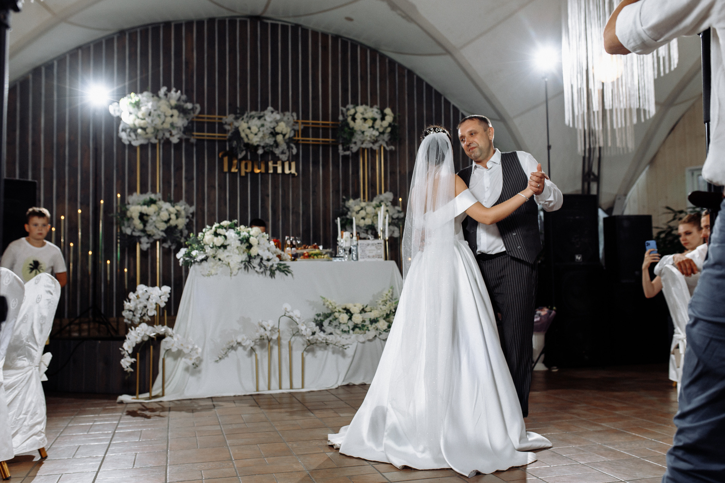 Анонс свадьбы Гагик и Настя. Свадебный фотограф в Воронеже Денис Коровин