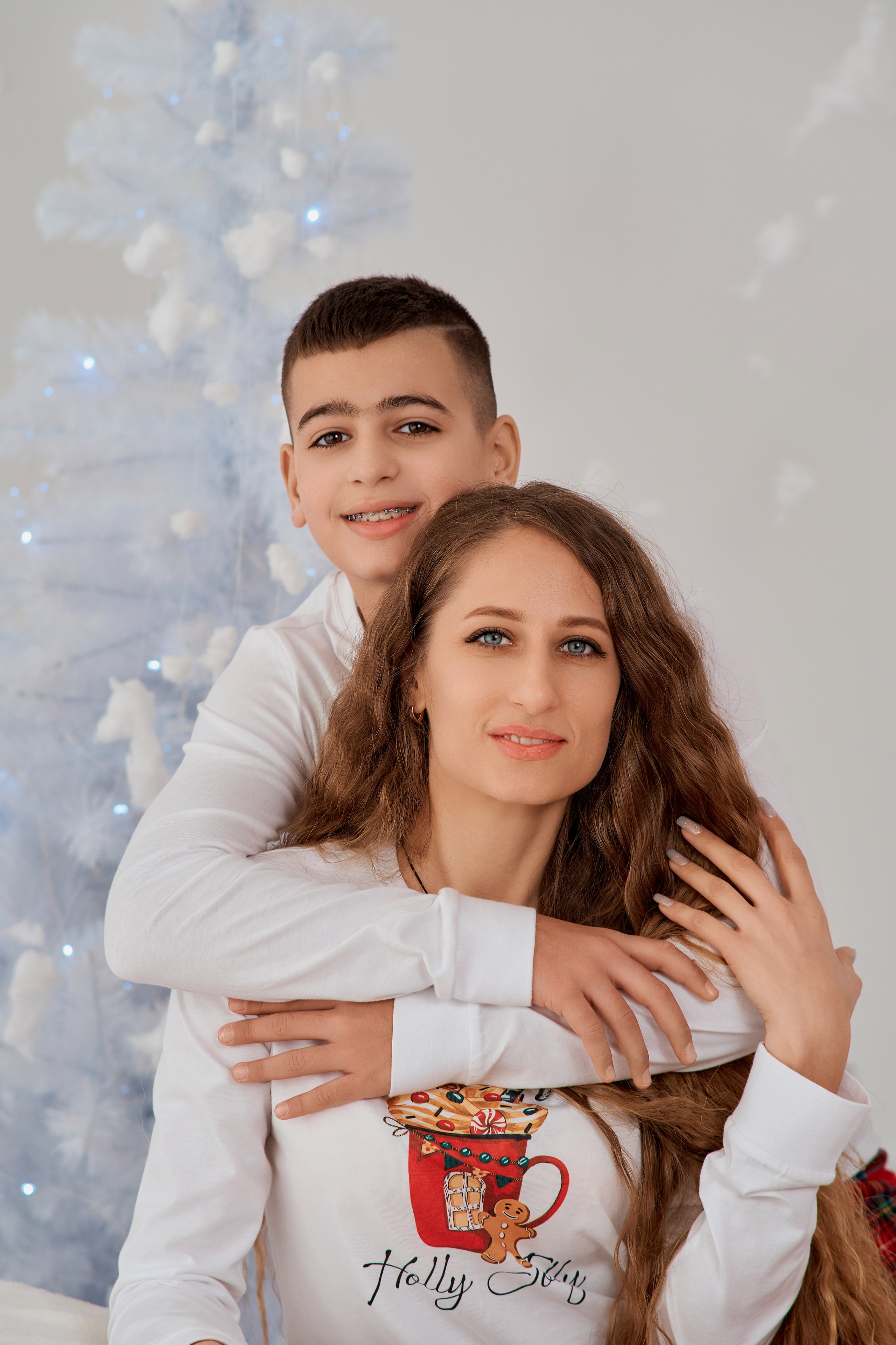 Новогодняя семейная фотосессия в студии Сова. Фотограф Таганрог Анна Трайжон