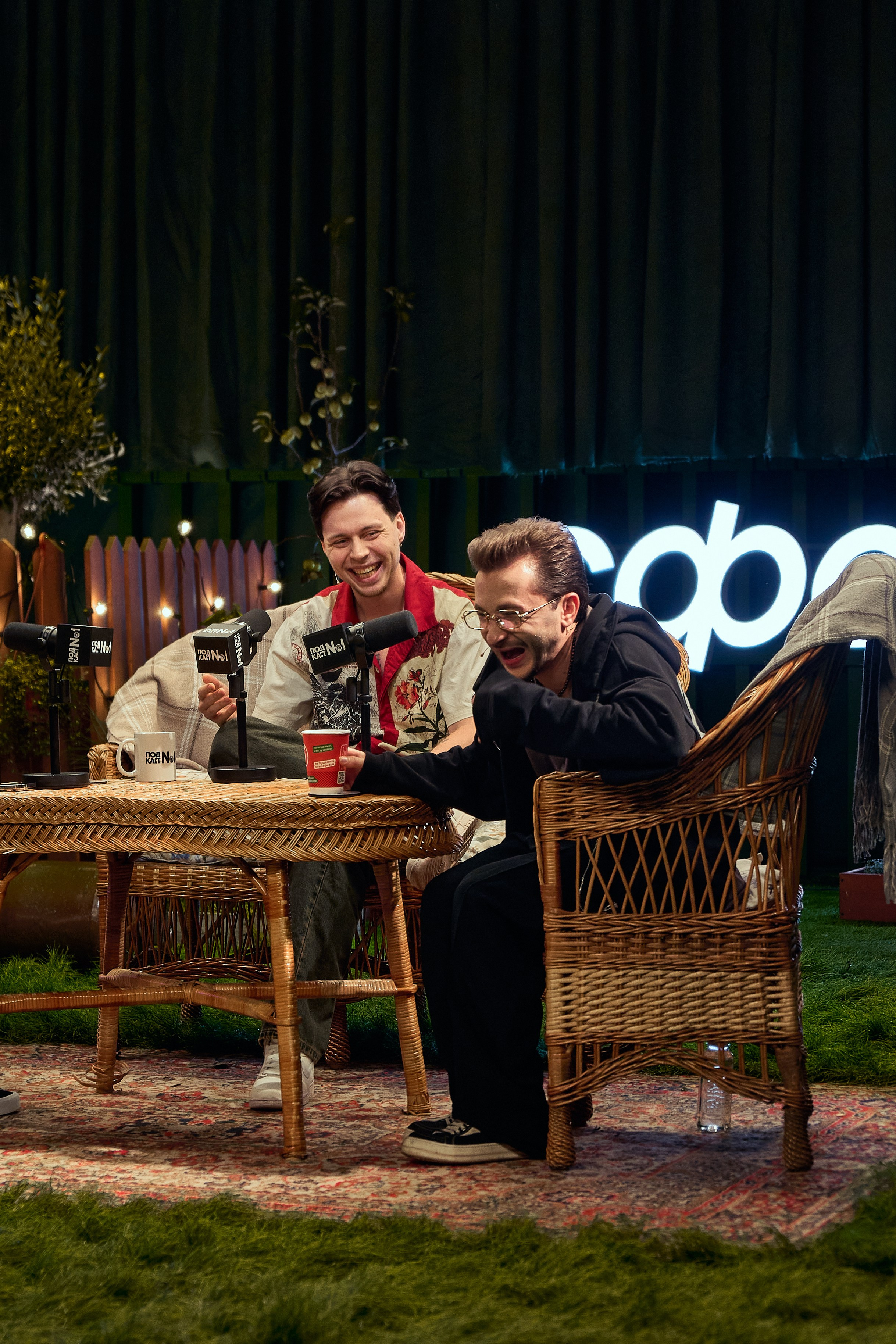 Бэстейдж «Летний подкаст № 1». Главная