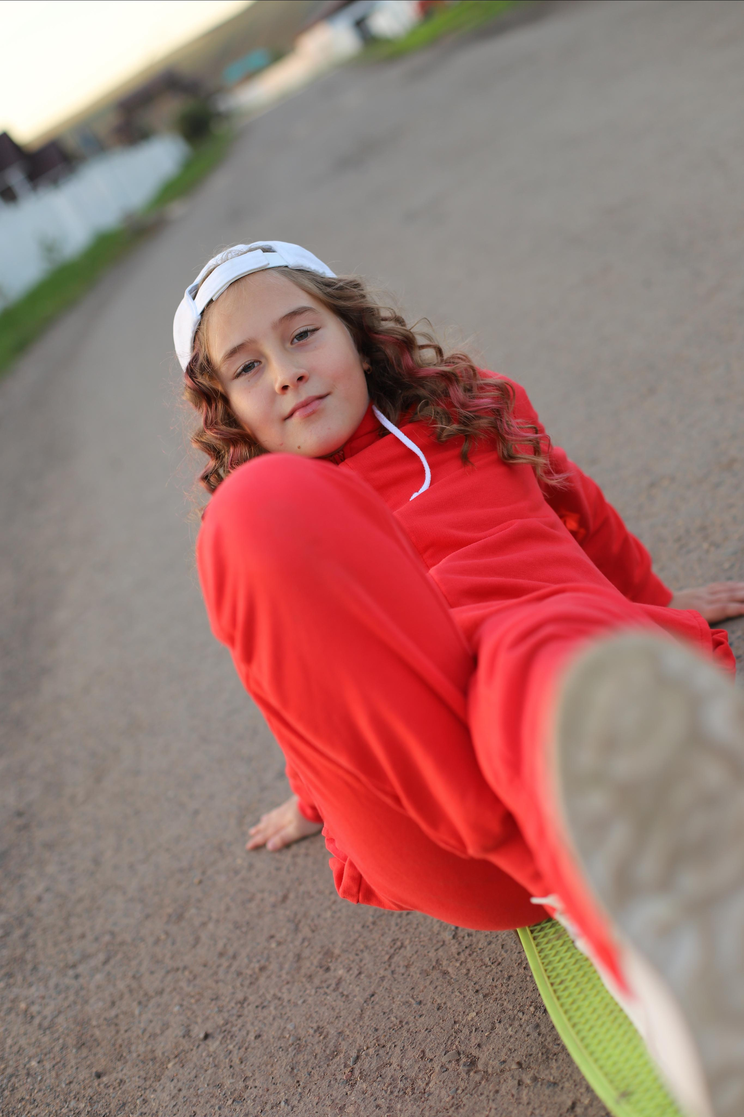 Прогулка на самокате. Семейный и детский фотограф в Красноярске Анна Шори
