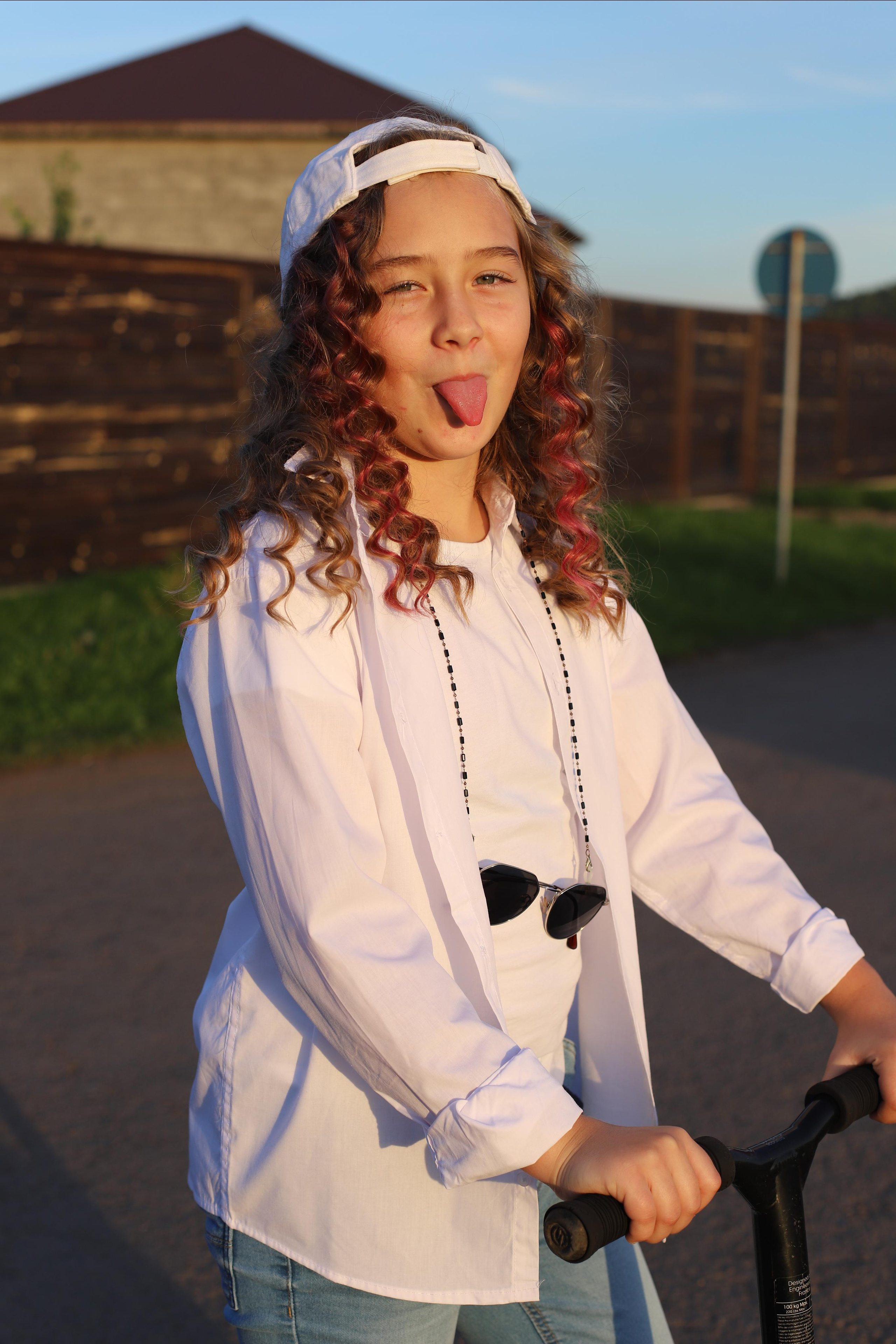 Прогулка на самокате. Семейный и детский фотограф в Красноярске Анна Шори