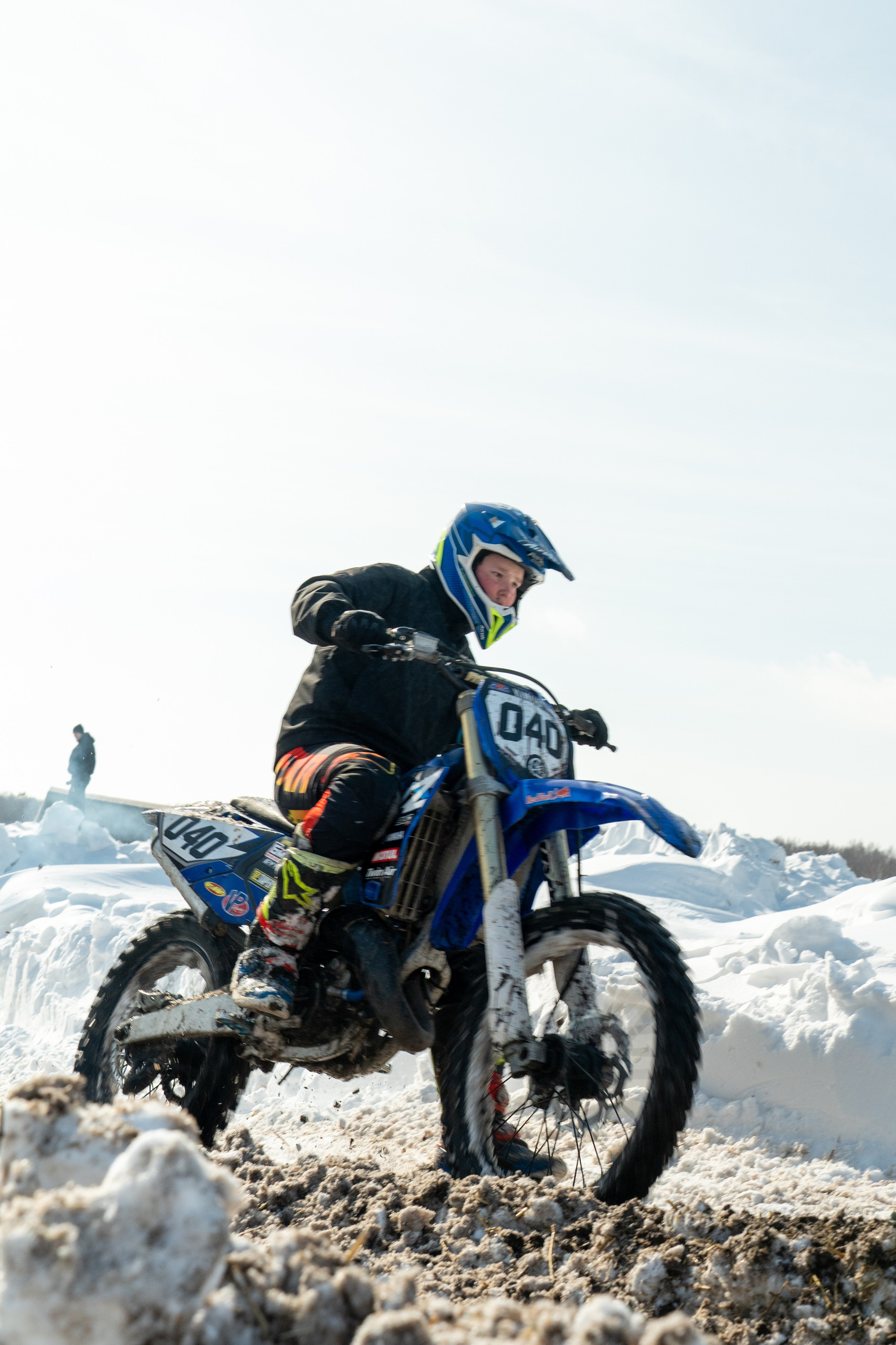 Мотокросс, закрытие зимнего сезона. Фотограф Артем Ларионов