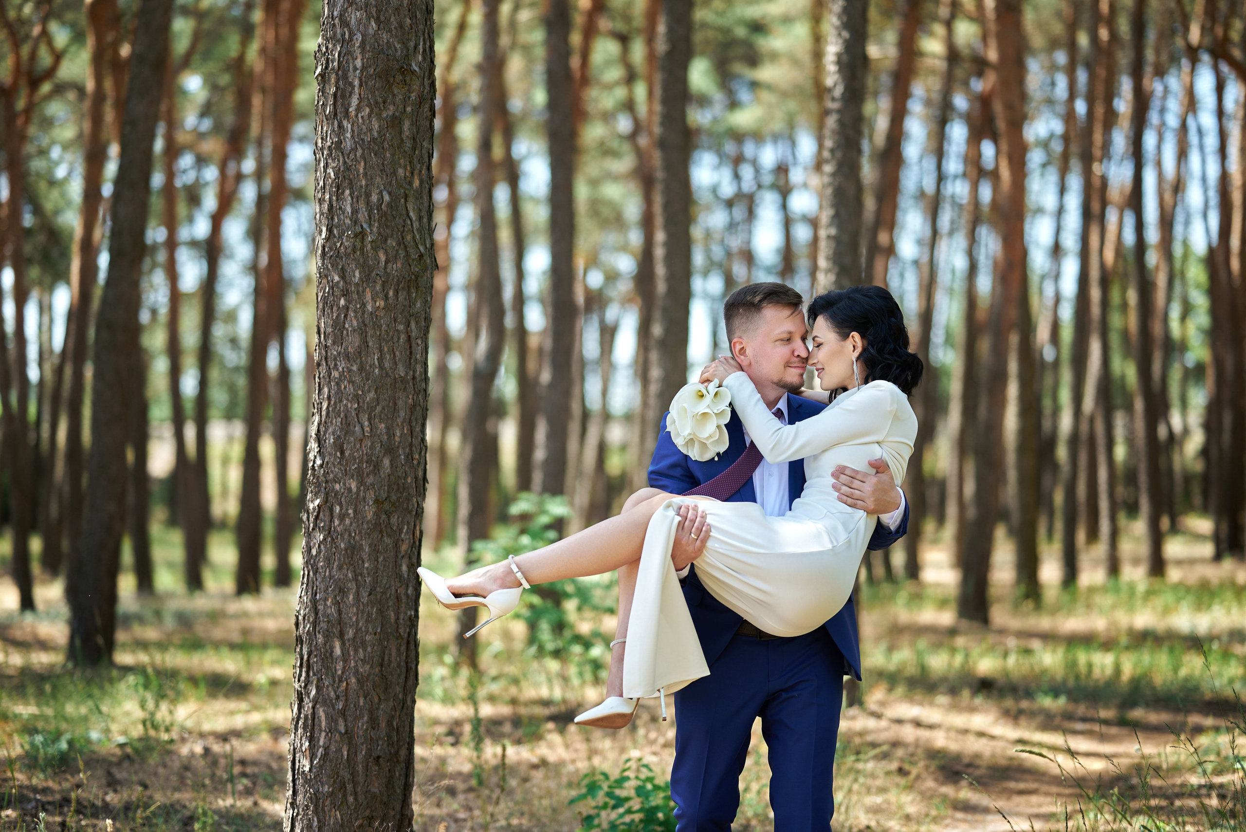 Фотограф на свадьбу в Старом Осколе, фотосессия свадьбы. Профессиональный фотограф Старый Оскол, Губкин — свадьба, венчание, крещение, юбилей и день рождения