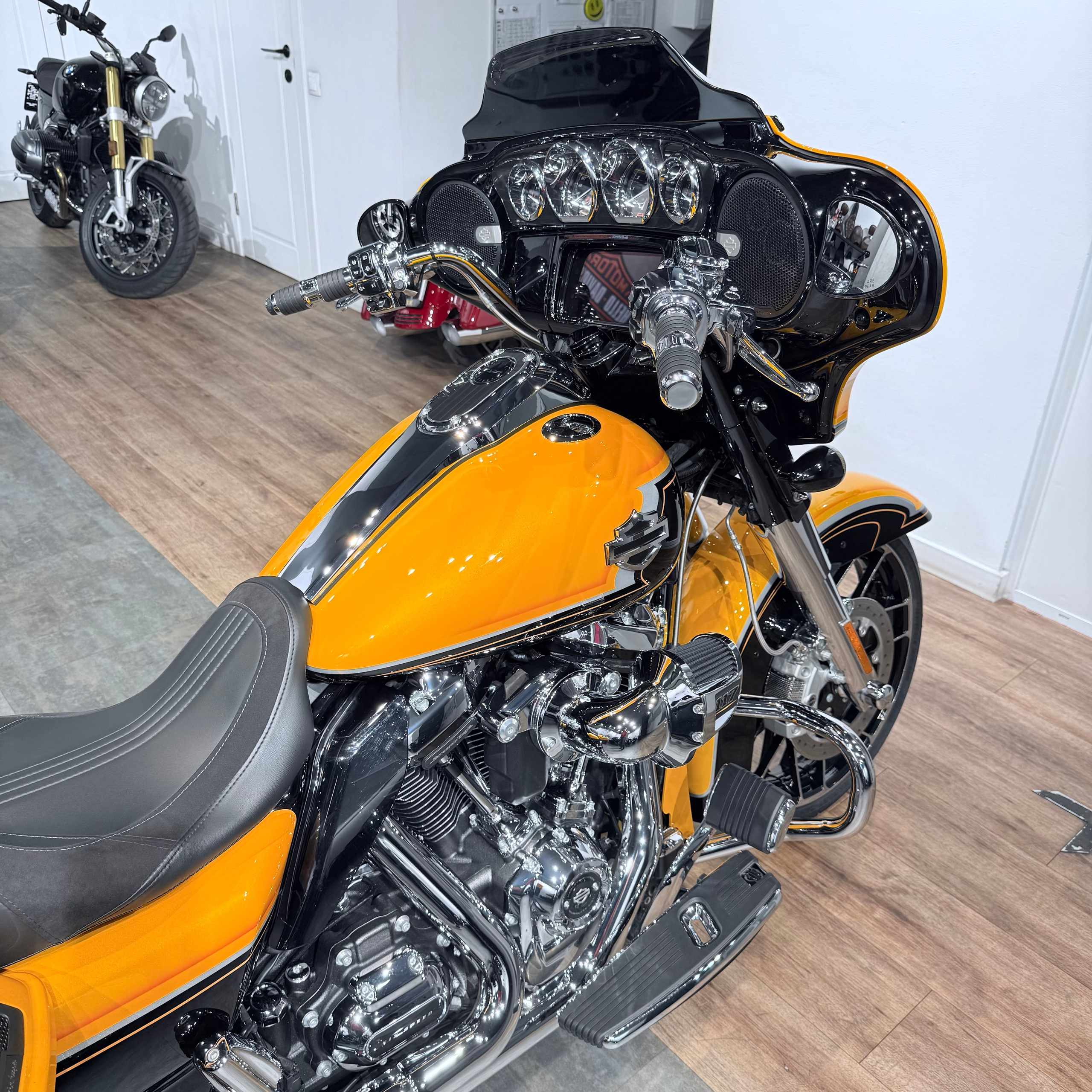 Мотоциклы Harley-Davidson 2022 CVO Street Glidе Limitеd (Touring) — купить мотоцикл. Hello Davidson, Москва. Только хорошие мотоциклы…