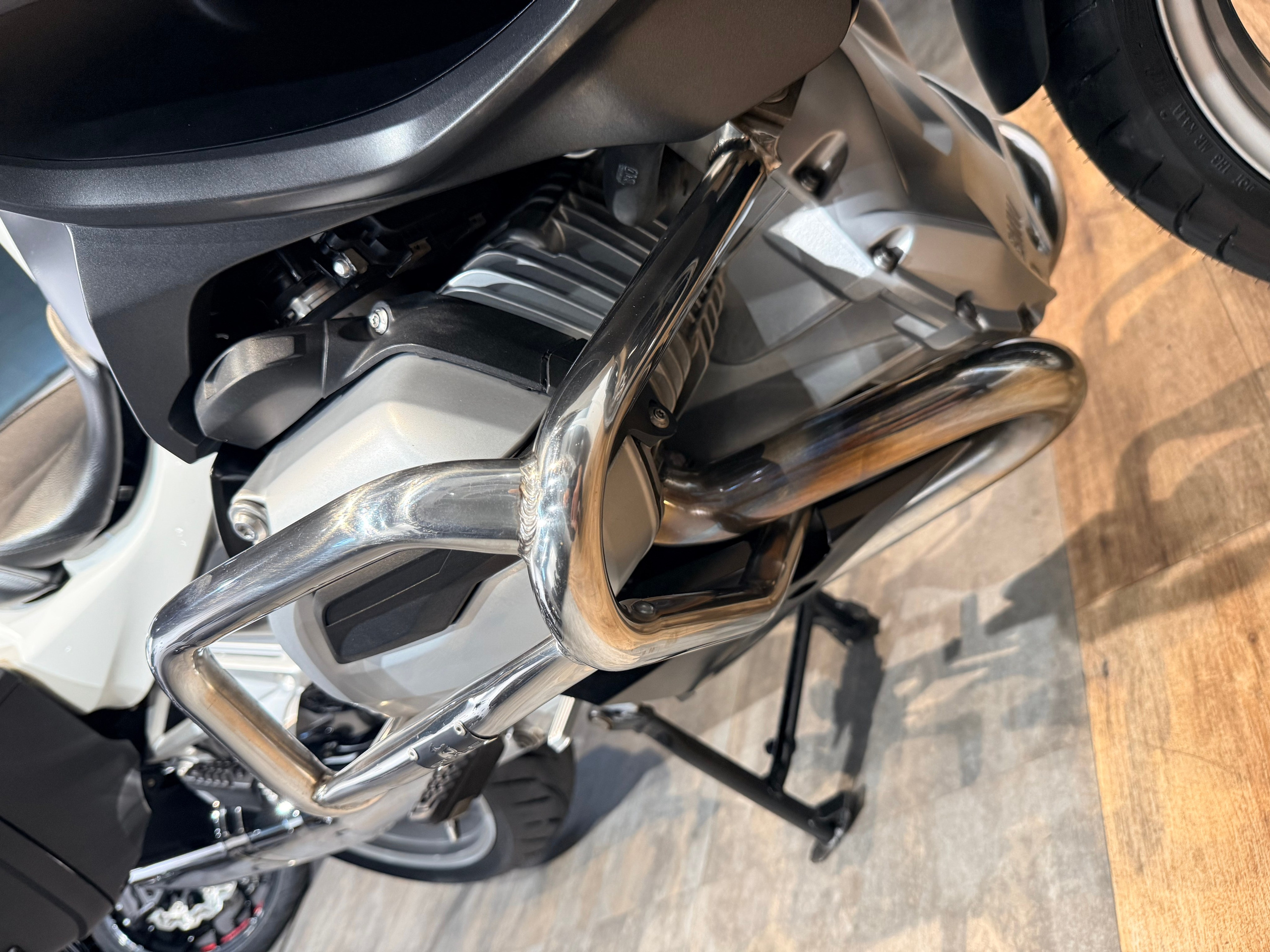 2015 BMW R1200RT Alpine White (VIN *WB10*5073). Hello Davidson, Москва. Только хорошие мотоциклы…