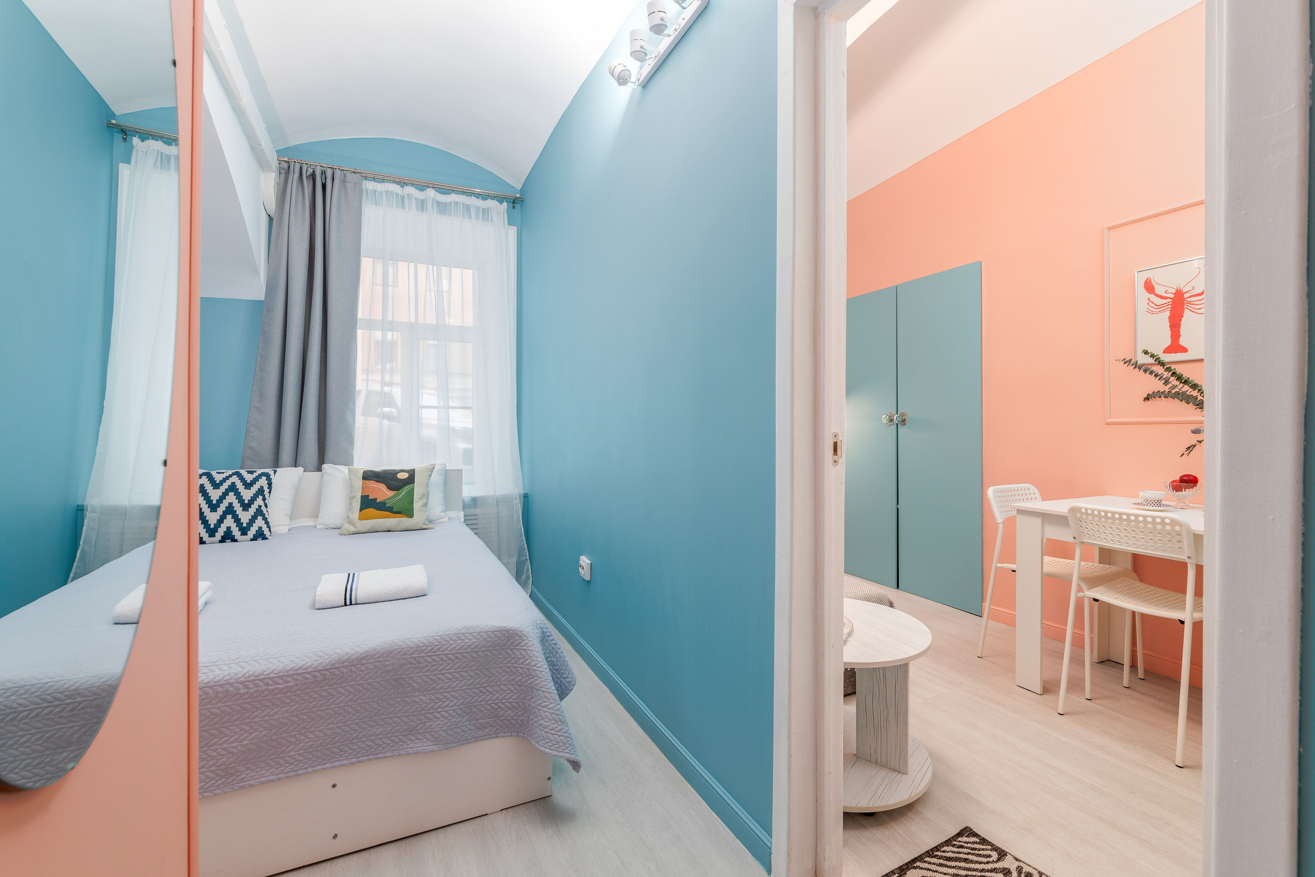 Апартаменты, Моховая ул