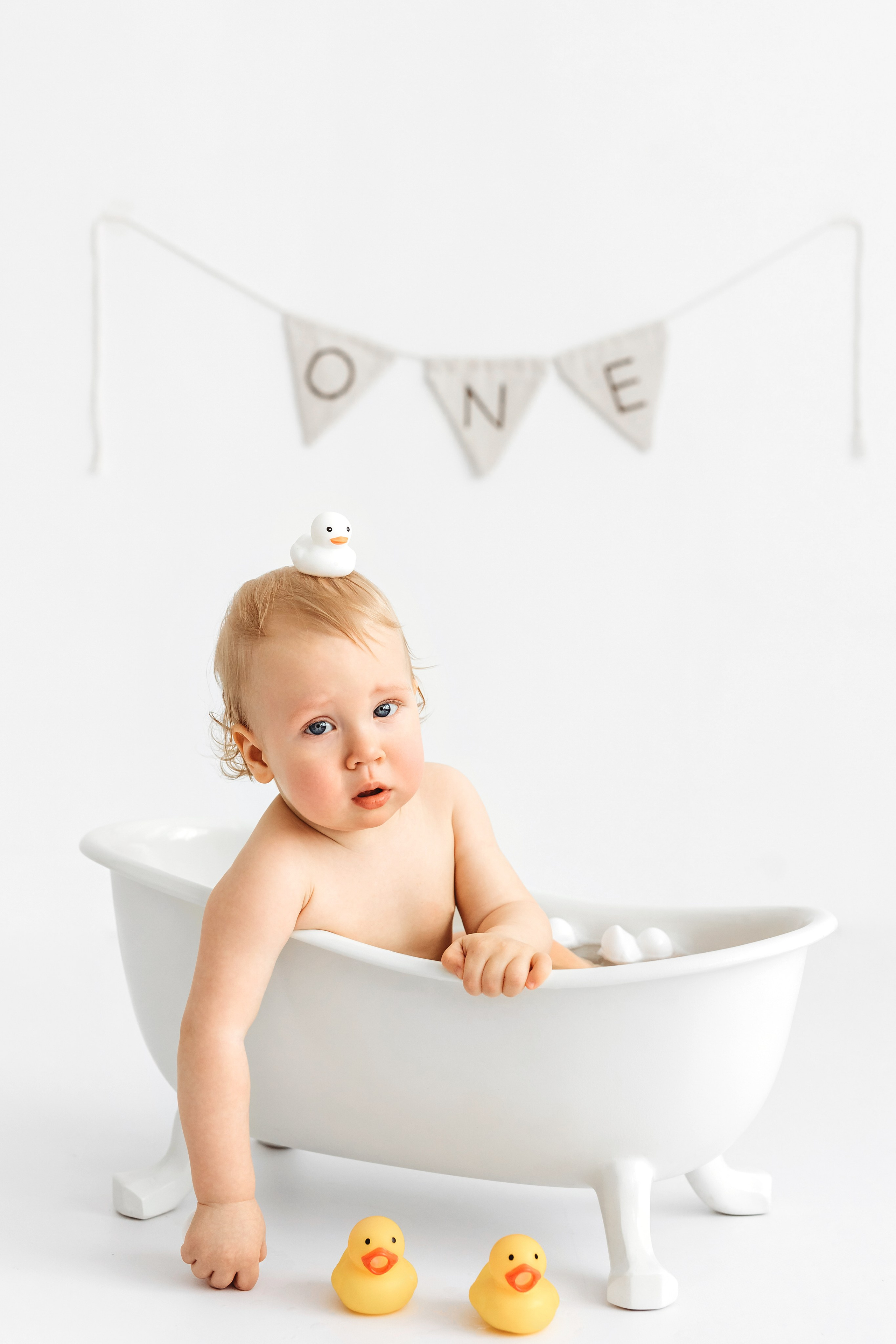 Ванночки годик. Профессиональная детская и семейная фотостудия в Краснодаре