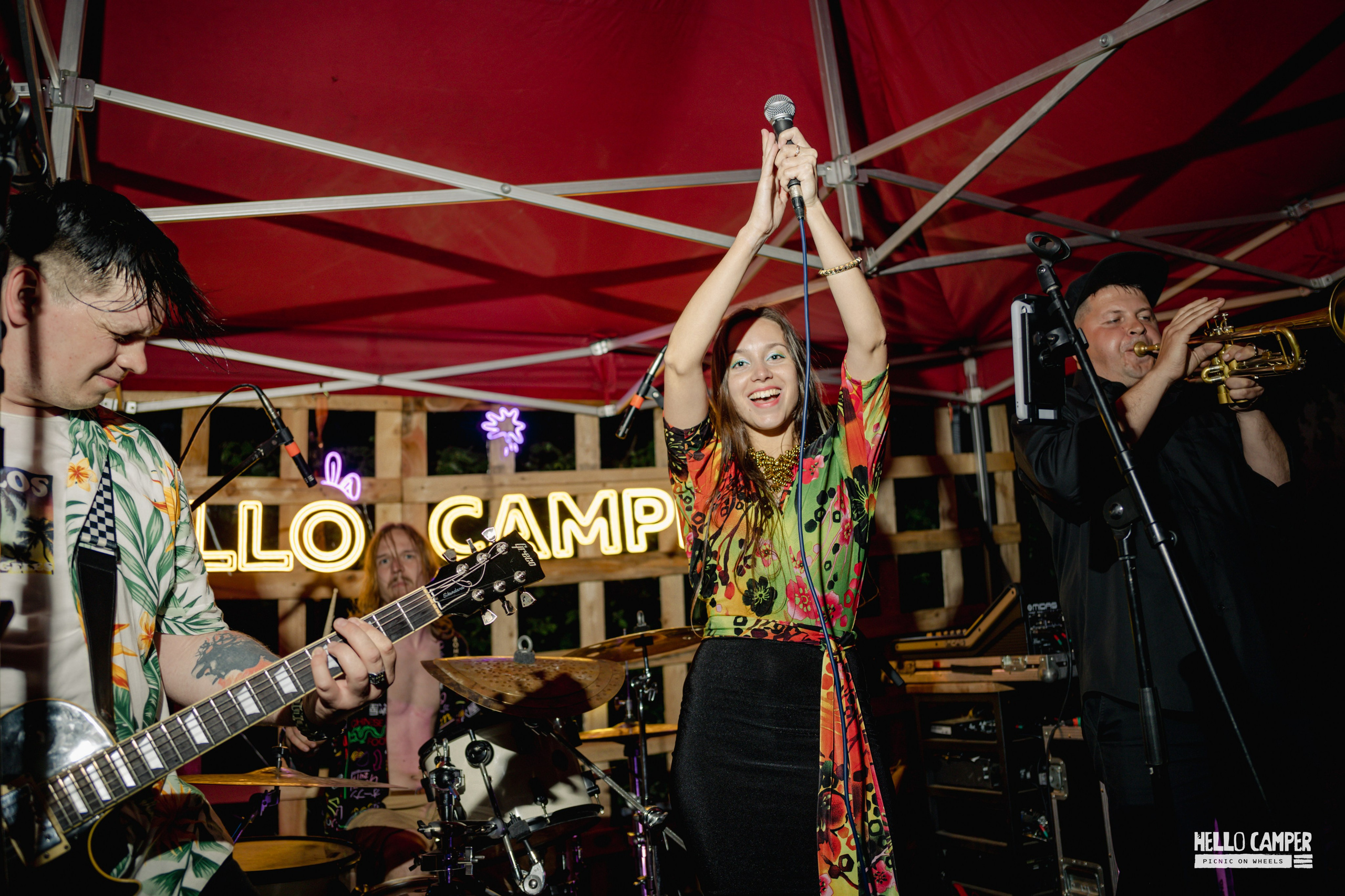 Фестиваль Hello Camper 2024 открытие. Репортажный и портретный фотограф в Санктпетербурге. Видиосъемка мероприятий в Санкт-Петербурге