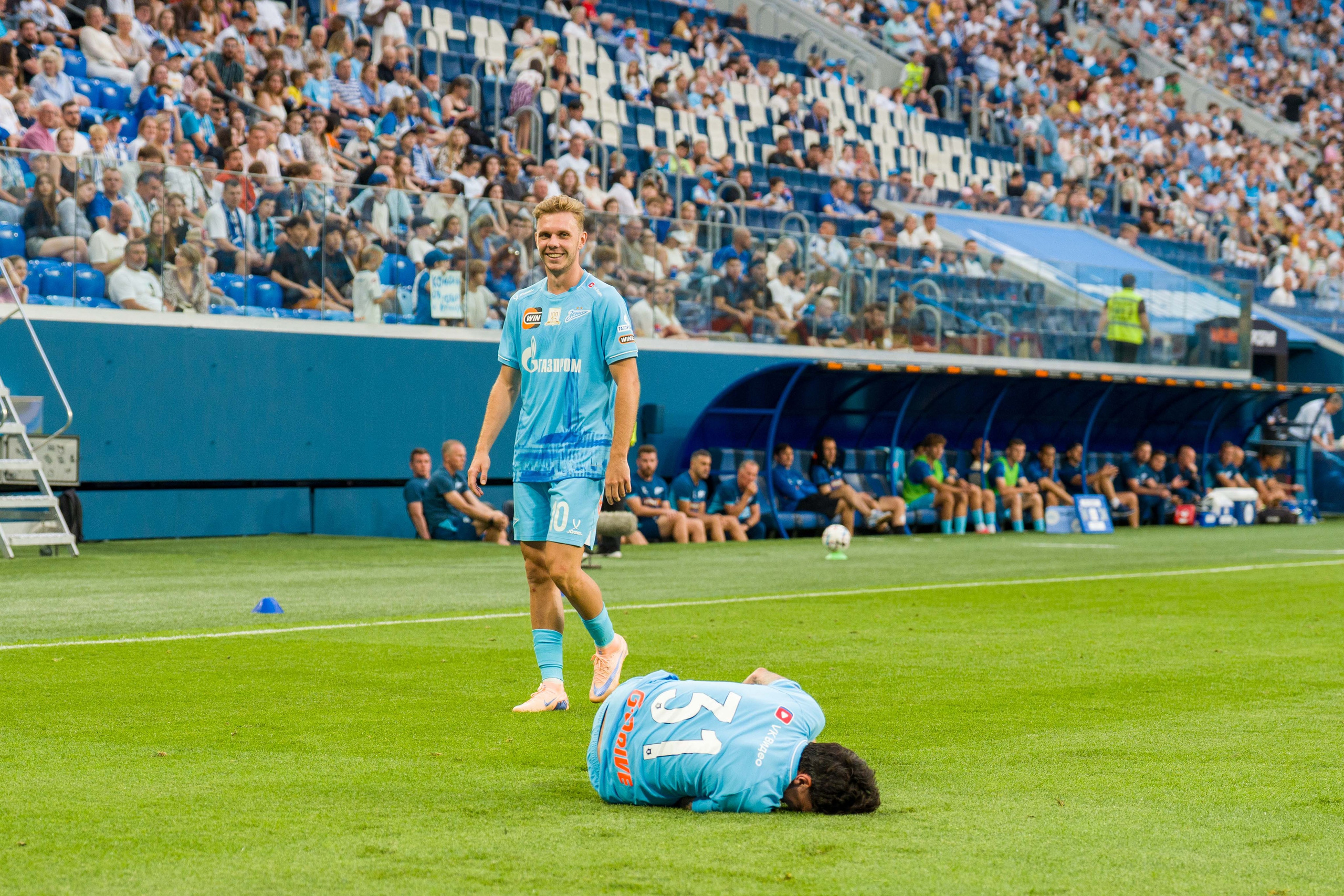 Zenit vs Crvena Zvezda 3:1: Match Photography from Gazprom Arena, Saint Petersburg