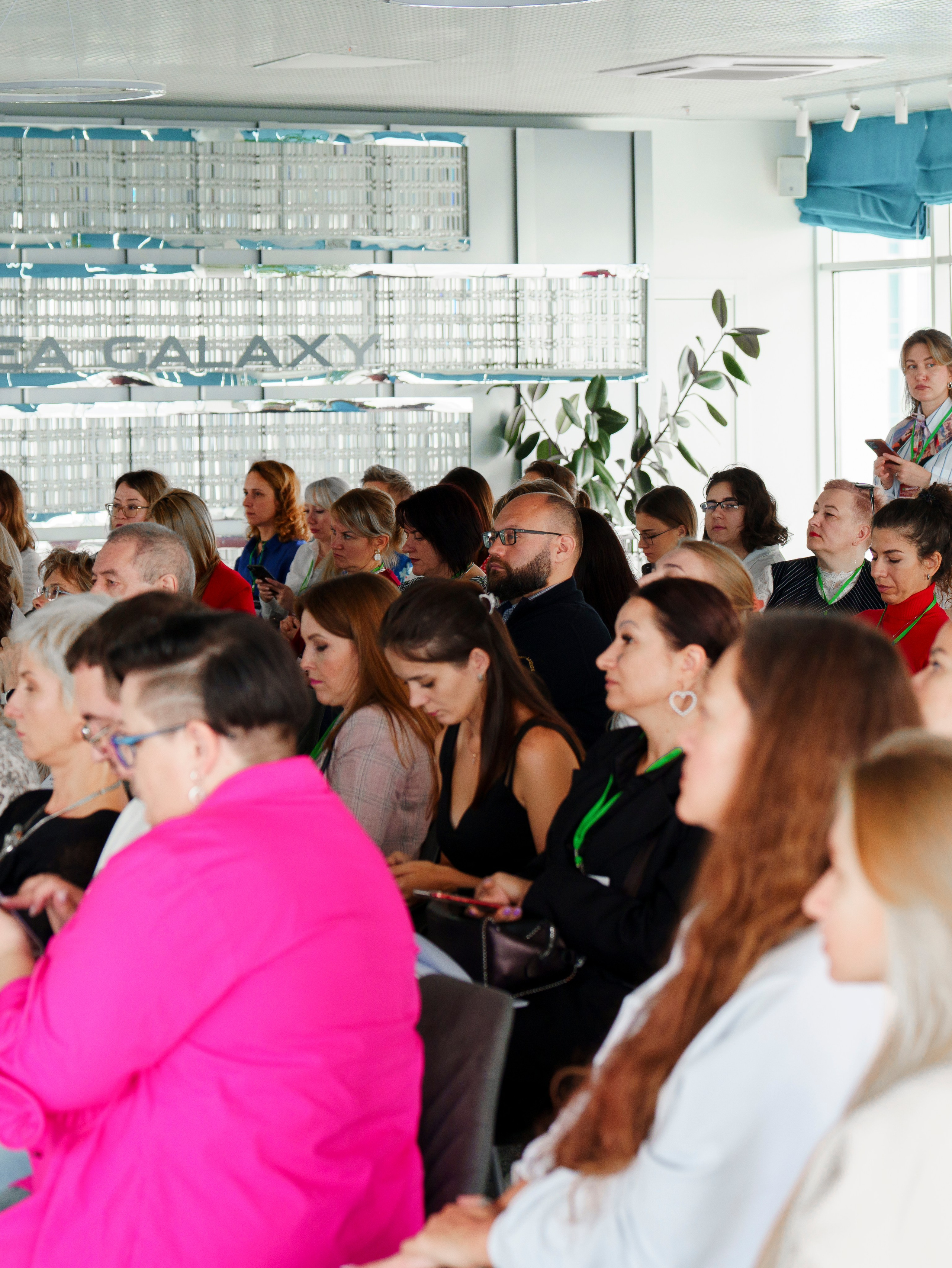 Фотосъёмка конференции и семинаров в Сочи. Фотограф видеограф Геннадий Янбаев в Сочи, Краснодаре