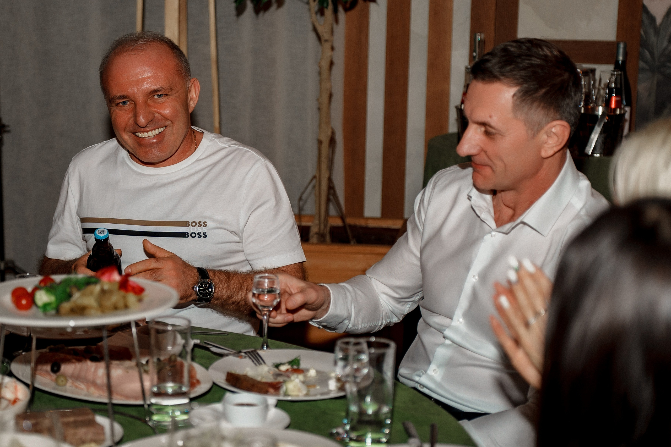 Новогодняя ночь в ресторане Сад. Фотограф видеограф Геннадий Янбаев в Сочи, Краснодаре