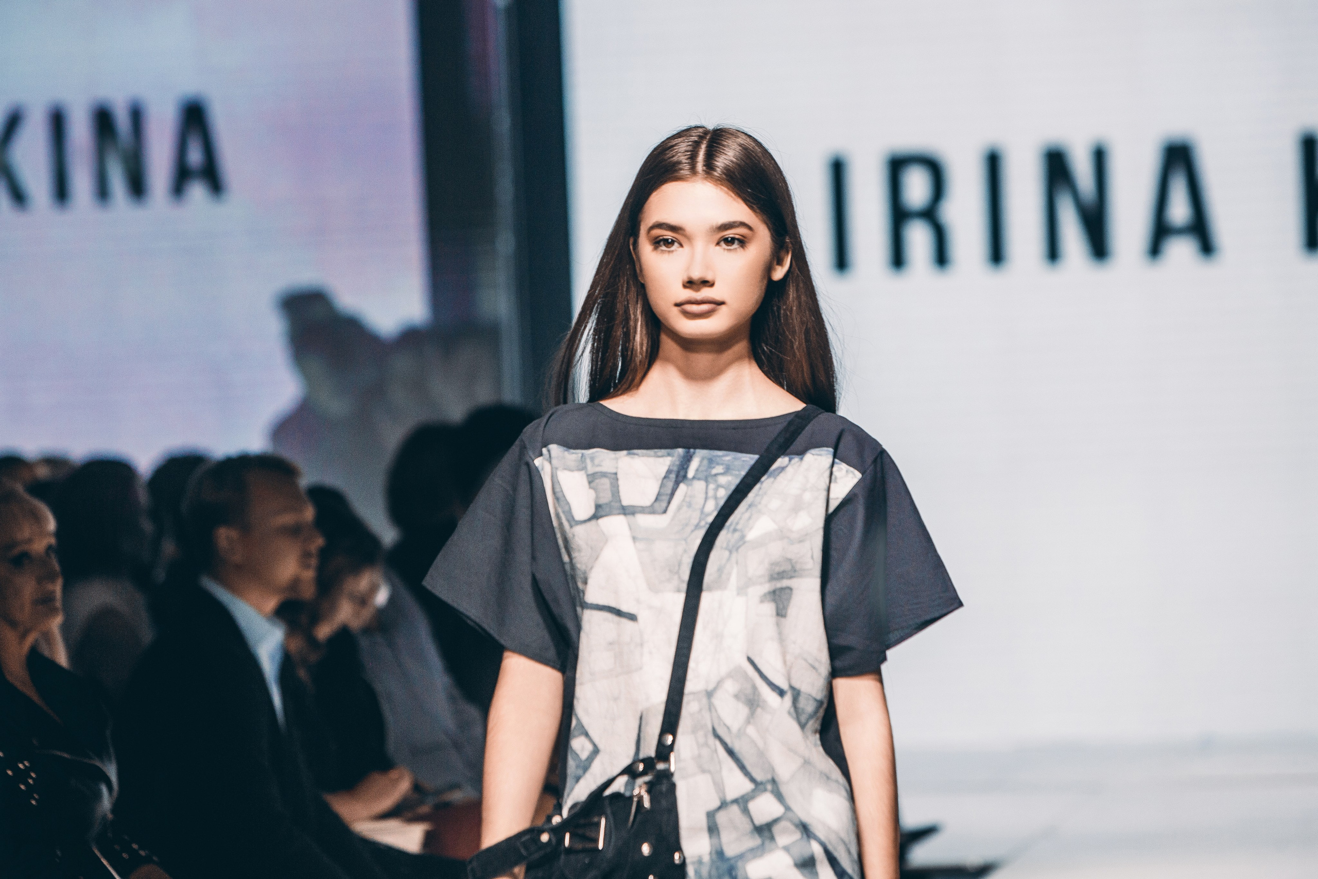 Неделя моды Екб. Фотограф для маркетплейсов Михаил Бове