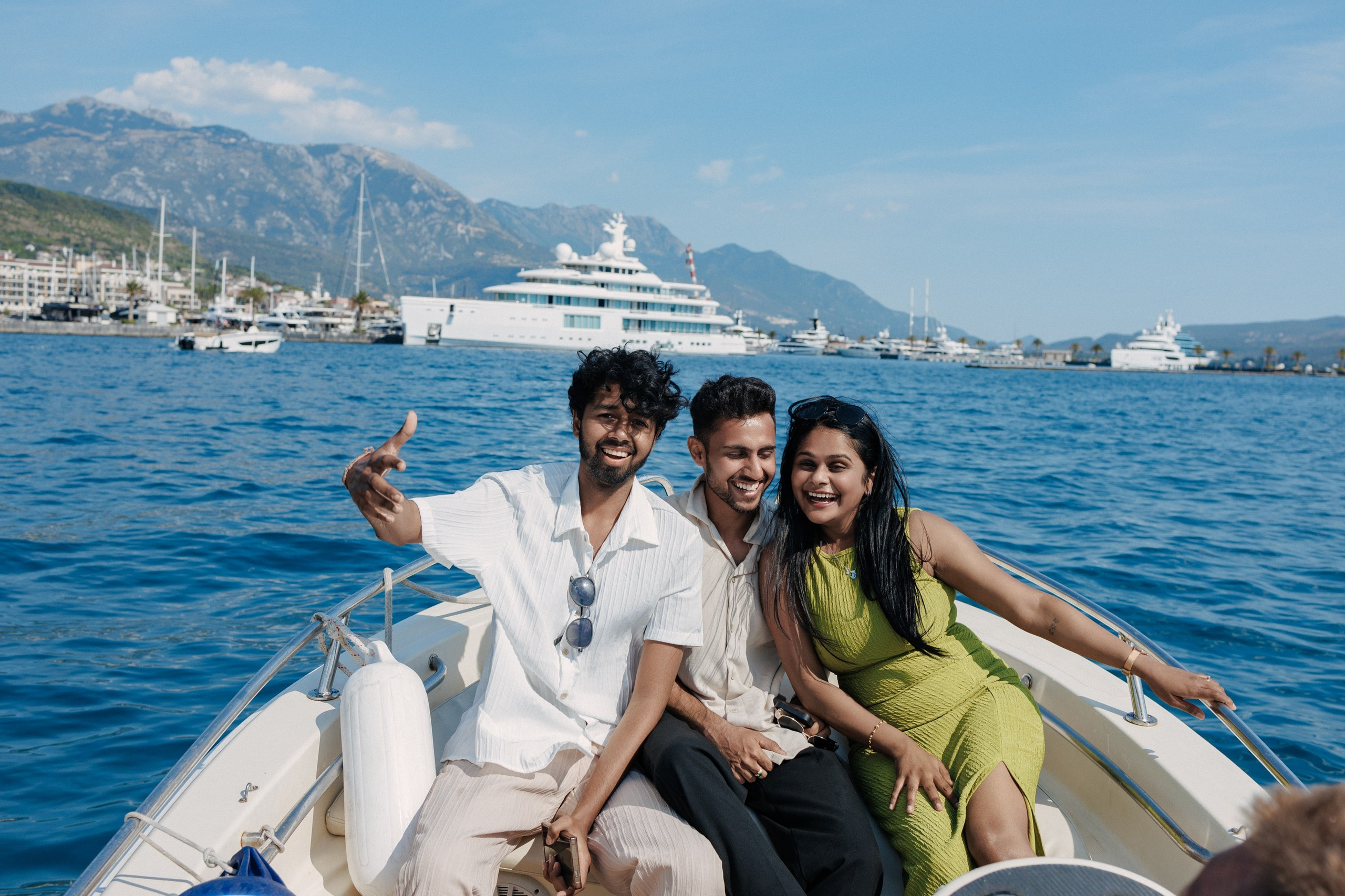 Фотосессии на яхтах и парусниках в Черногории. Федор Лемешко — Семейный и Свадебный Лайфстайл фотограф в Таиланде Дубае Грузии Армении