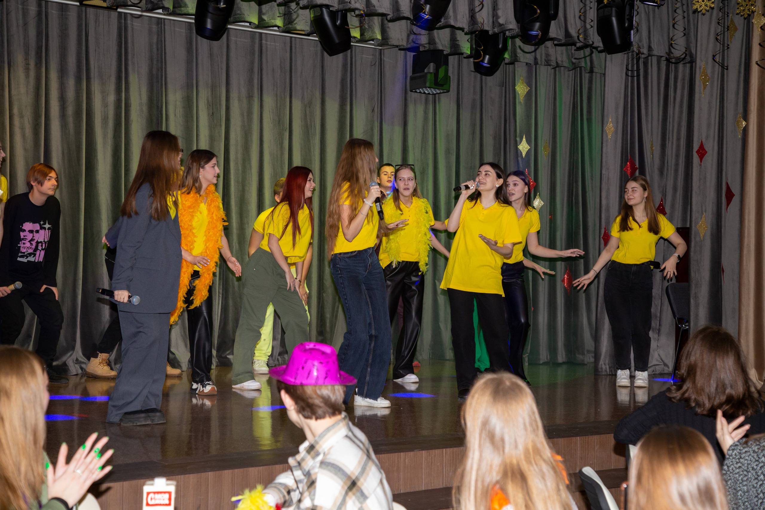 Репортажная съёмка для Домисольки на новый год. «Студия DRONAVT`s» — видеосъёмка и фотография г. Москва