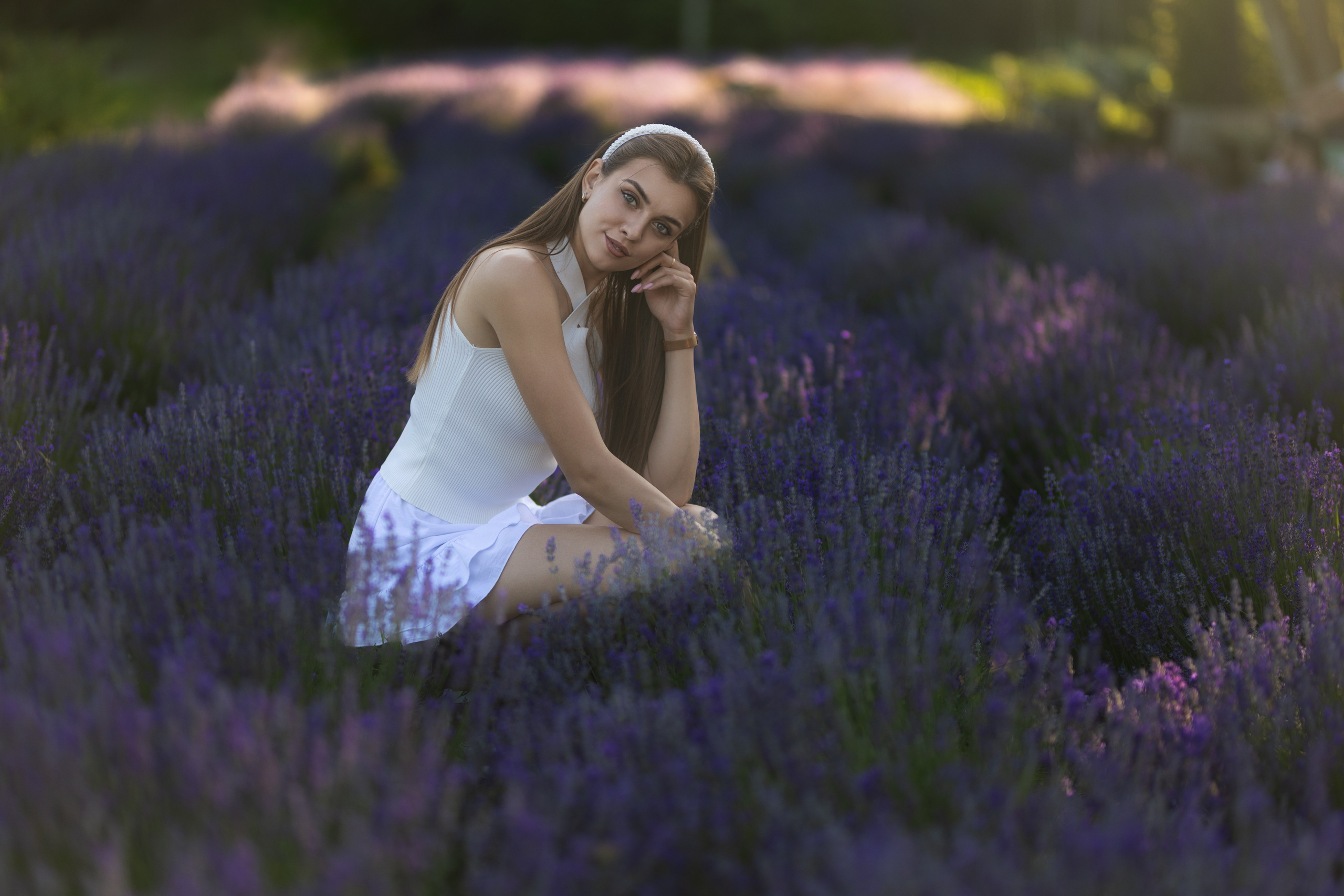 Съемка с Кариной в поле с лавандой в формате для «себя». Дмитрий Шульгин, портретный фотограф в Воронеже