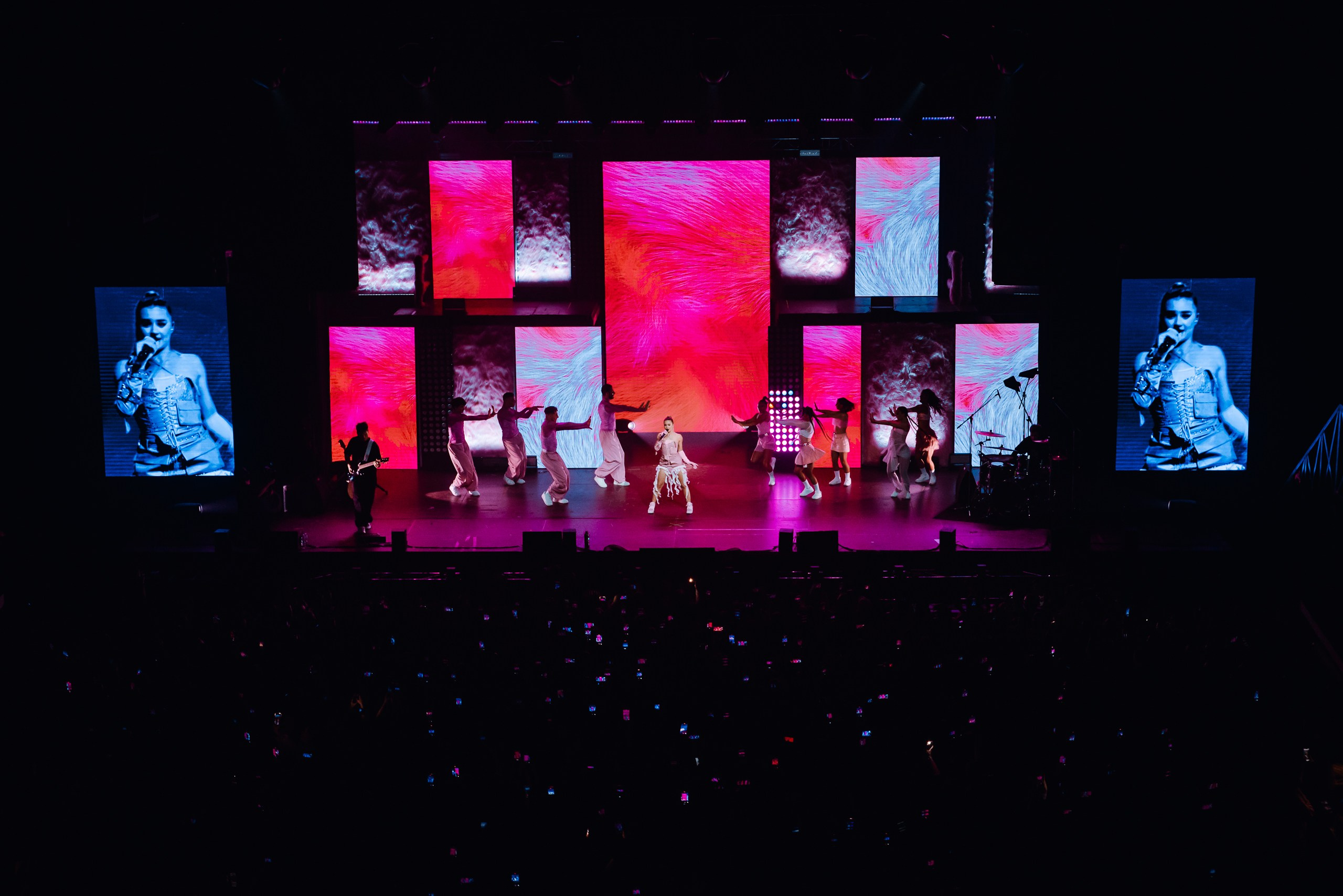 Katya Adushkina / 2023. OOPS