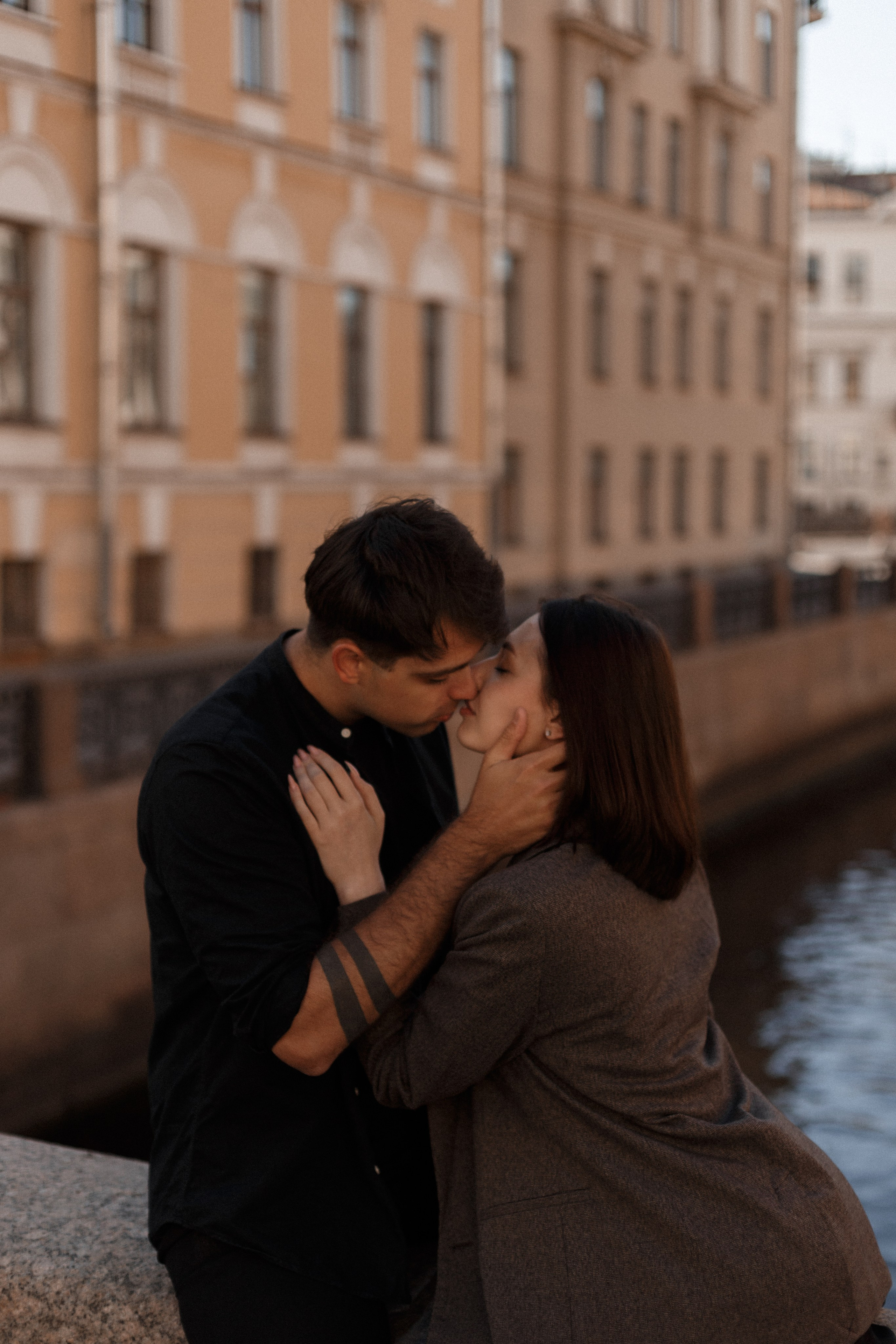 Лавстори. Юля Шаровьёва семейный и свадебный фотограф в Санкт-Петербурге