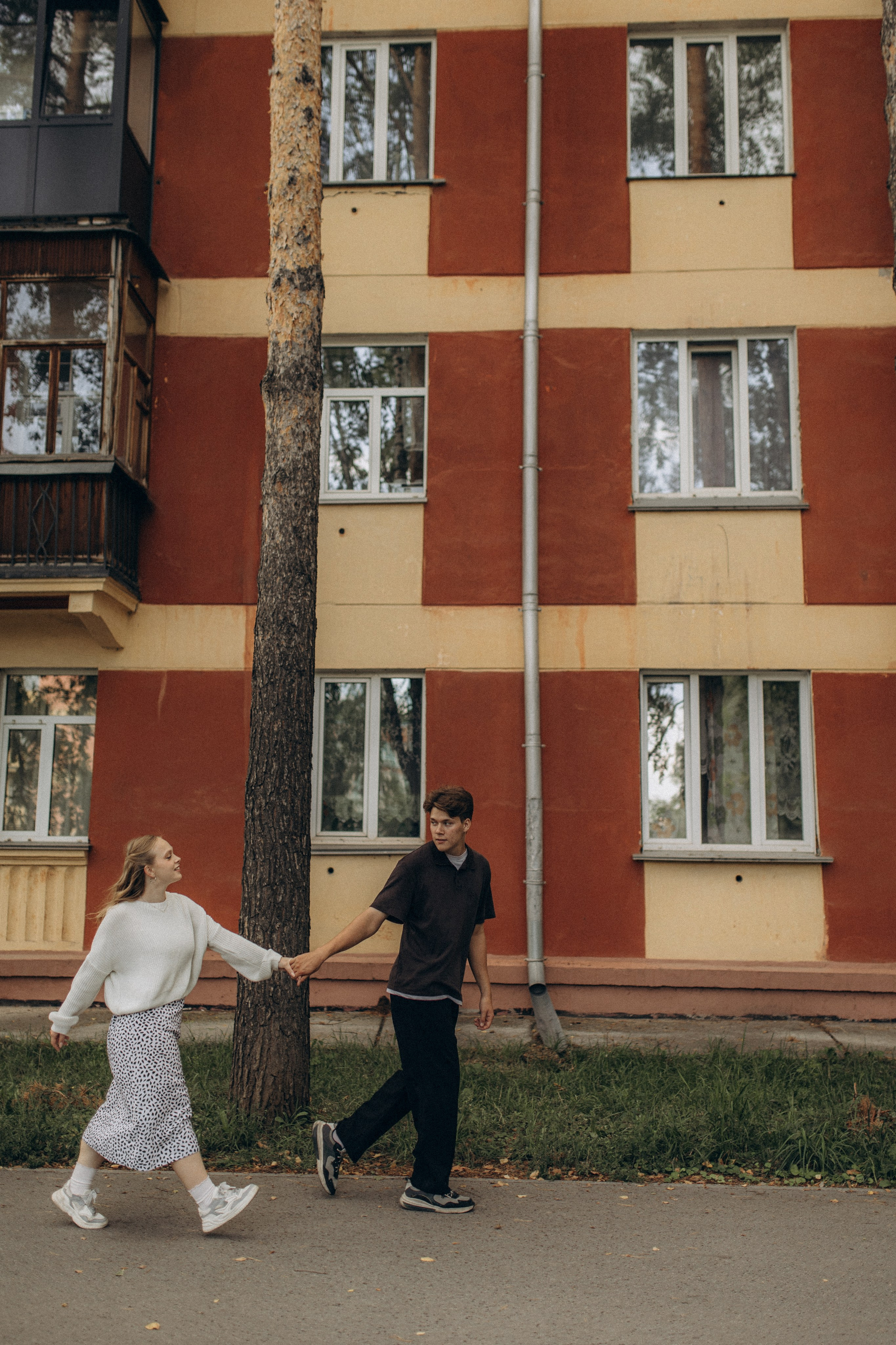 Сергей и Анастасия. Прогулка по Академгородку. Семейный и свадебный фотограф в Новосибирске/Бийске Екатерина Логинова