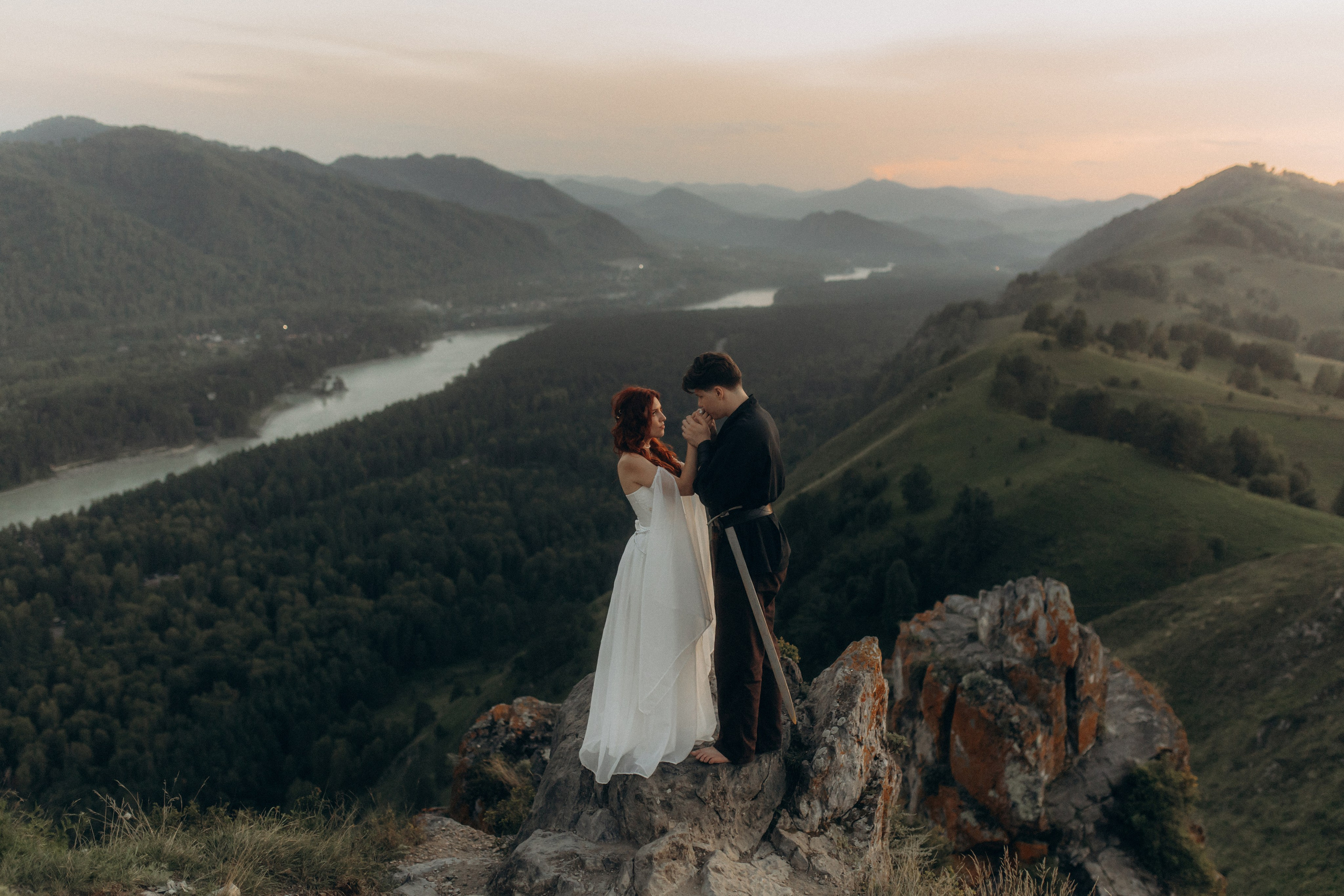 Рада и Андрей. Love story в горах Алтая. Семейный и свадебный фотограф в Новосибирске/Бийске Екатерина Логинова