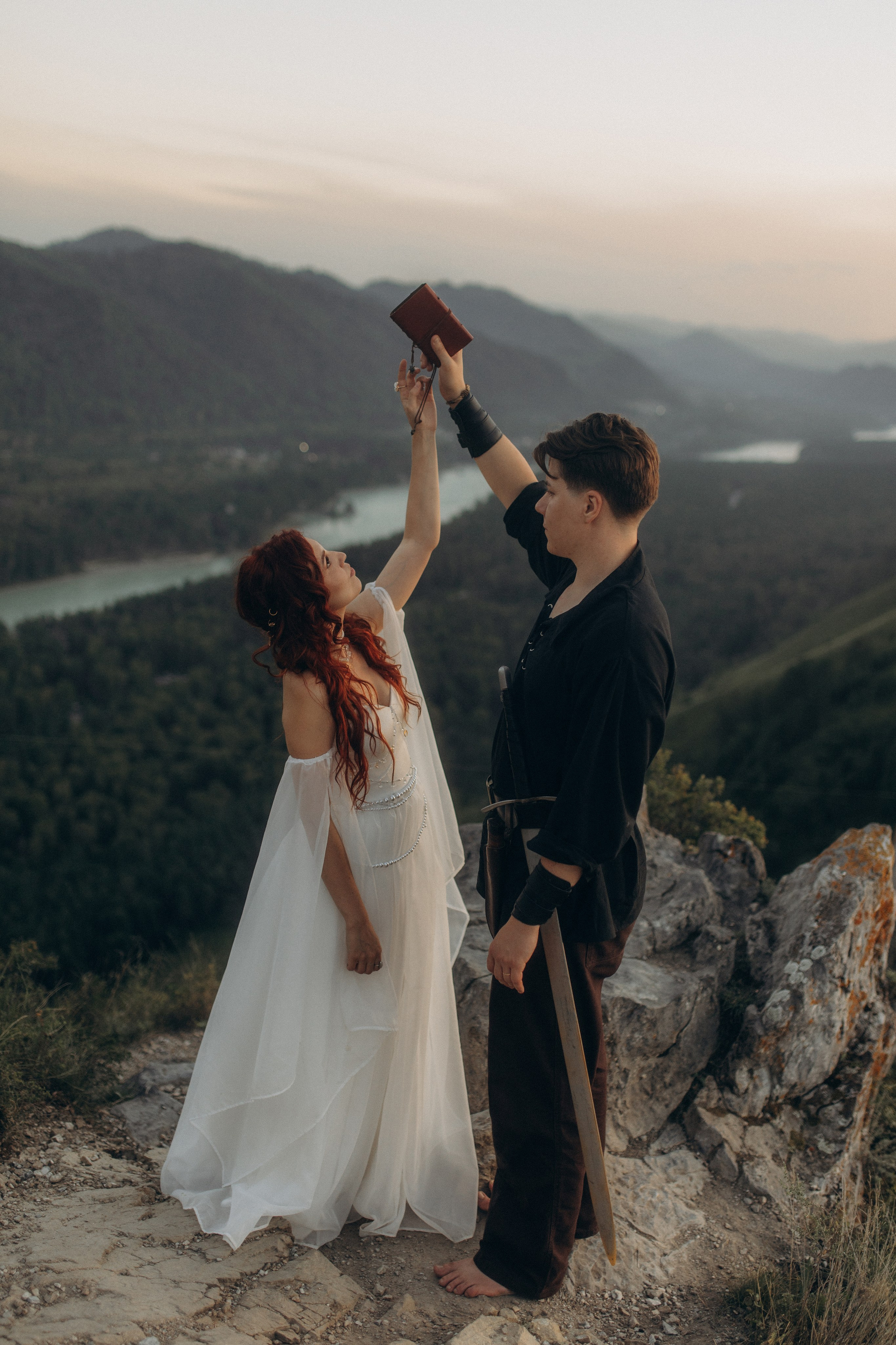 Рада и Андрей. Love story в горах Алтая. Семейный и свадебный фотограф в Новосибирске/Бийске Екатерина Логинова