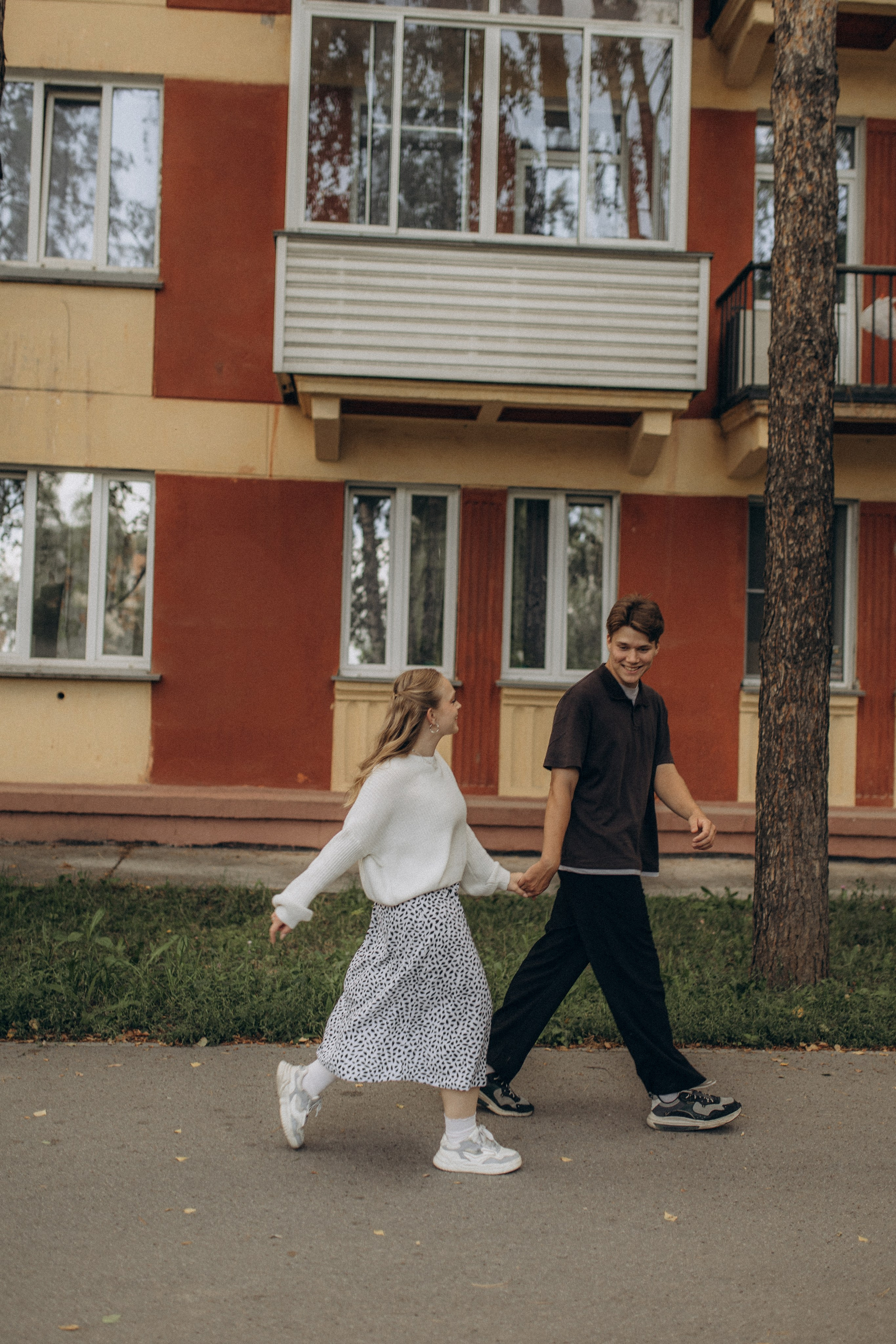 Сергей и Анастасия. Прогулка по Академгородку. Семейный и свадебный фотограф в Новосибирске/Бийске Екатерина Логинова