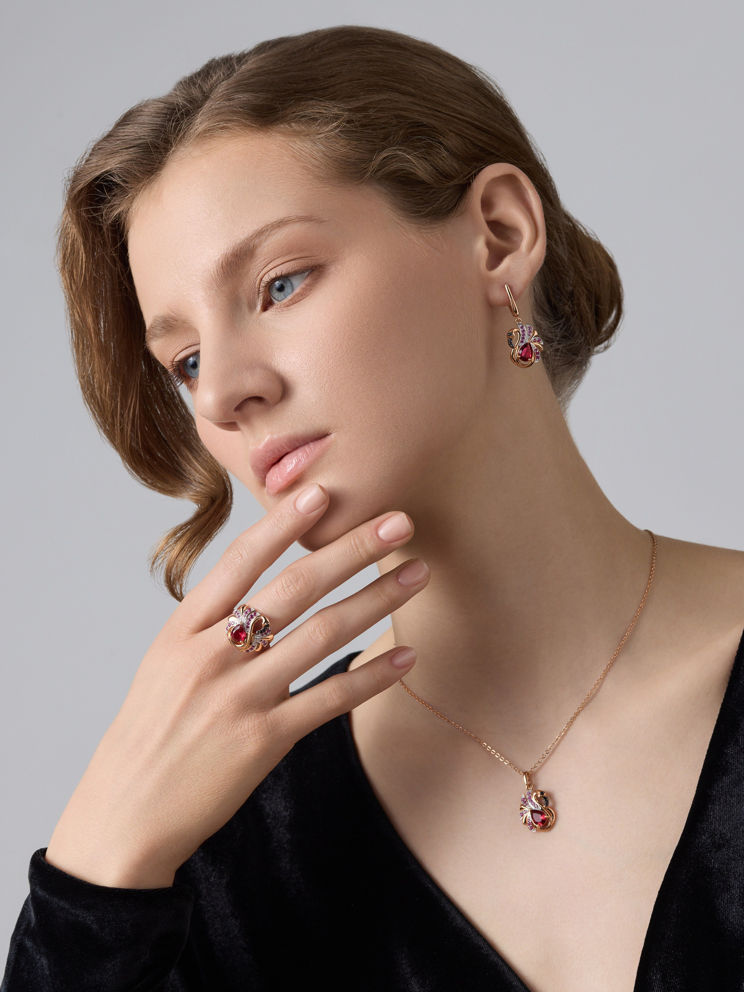 Каталог на модели. Ювелирный фотограф, продюсер Алёна Галичева