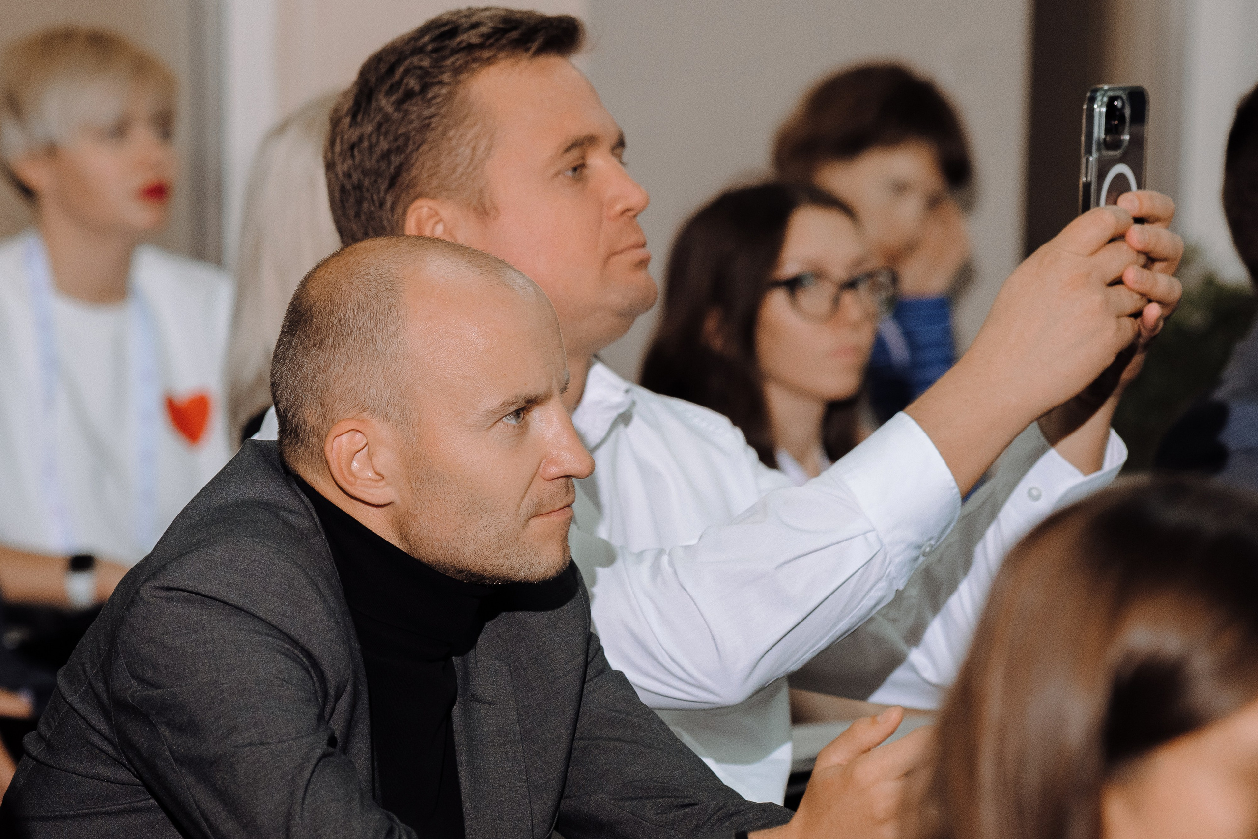 ОБЛАСТНАЯ КОНФЕРЕНЦИЯ «РАЗВИТИЕ ТУРИЗМА В ЧЕЛЯБИНСКОЙ ОБЛАСТИ». Репортажный фотограф Зуев Роман г. Челябинск