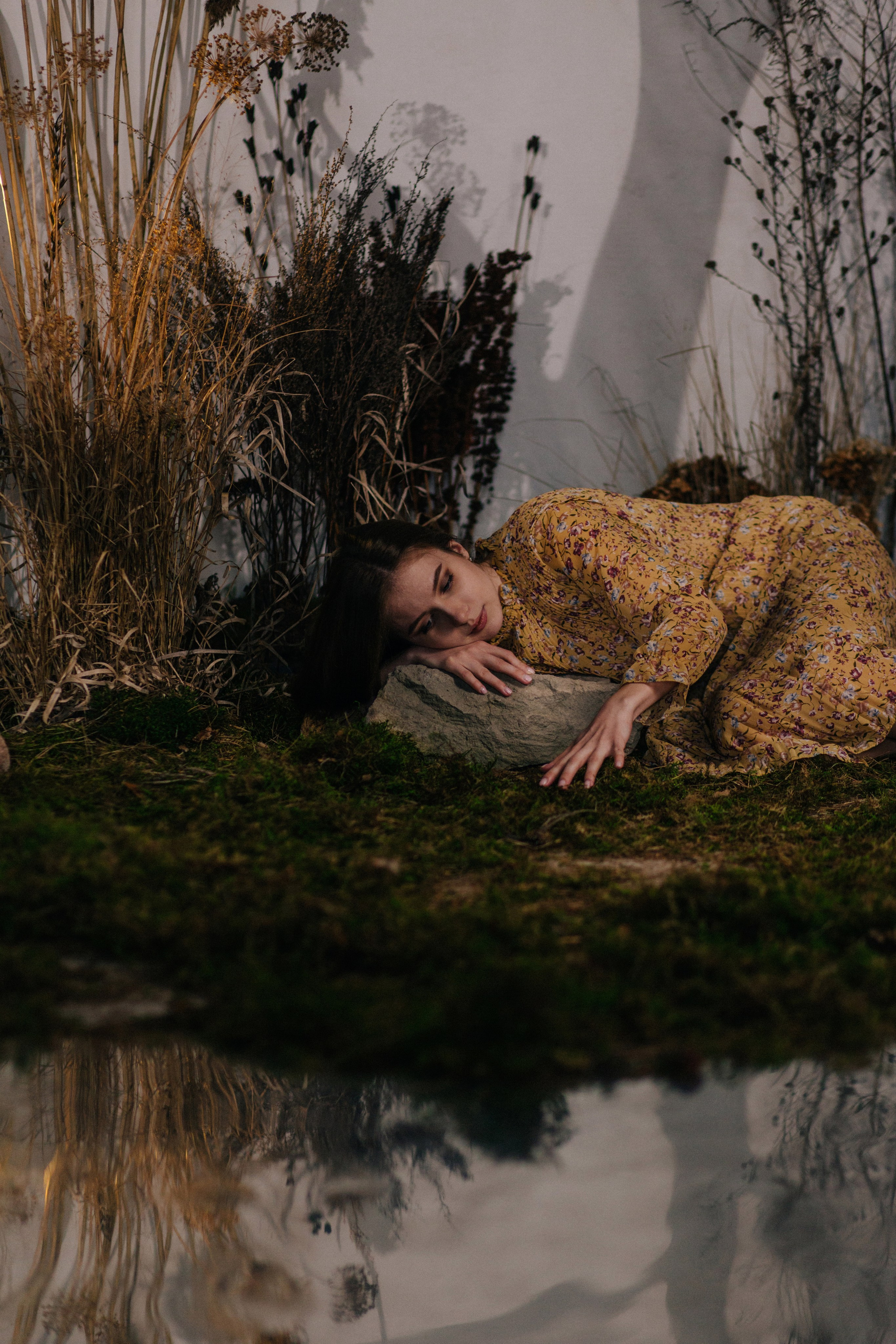 На берегу…. ФОТОГРАФ РОЗА ФИЛИНА СПб I МОСКВА