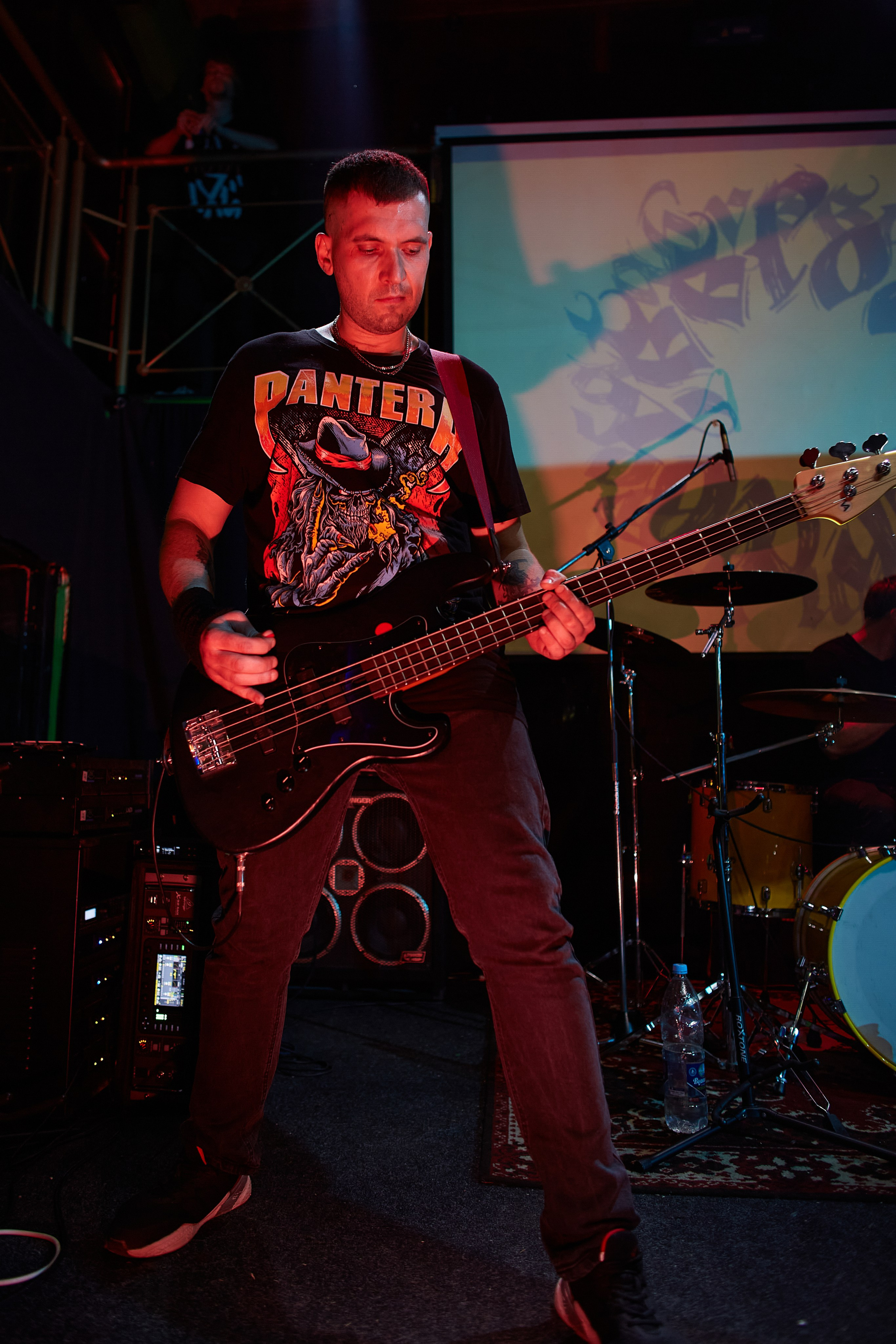 2023-11-03. Abysslooker